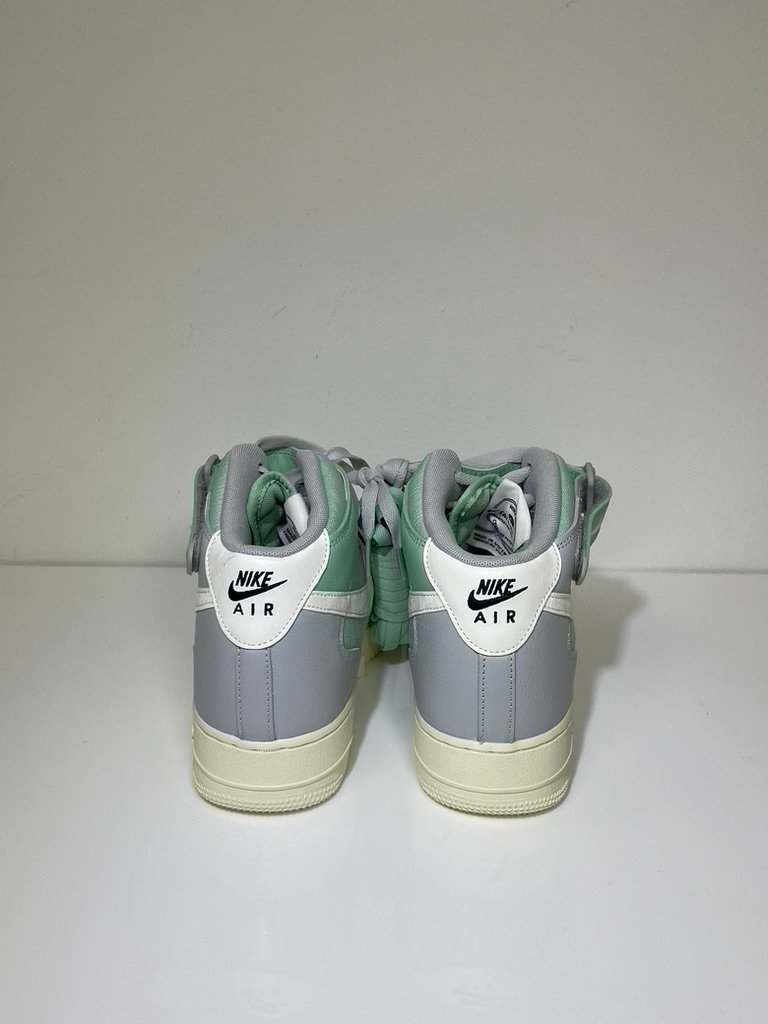 Nike Air Force 1 Mid '07 LX - Imagem 3