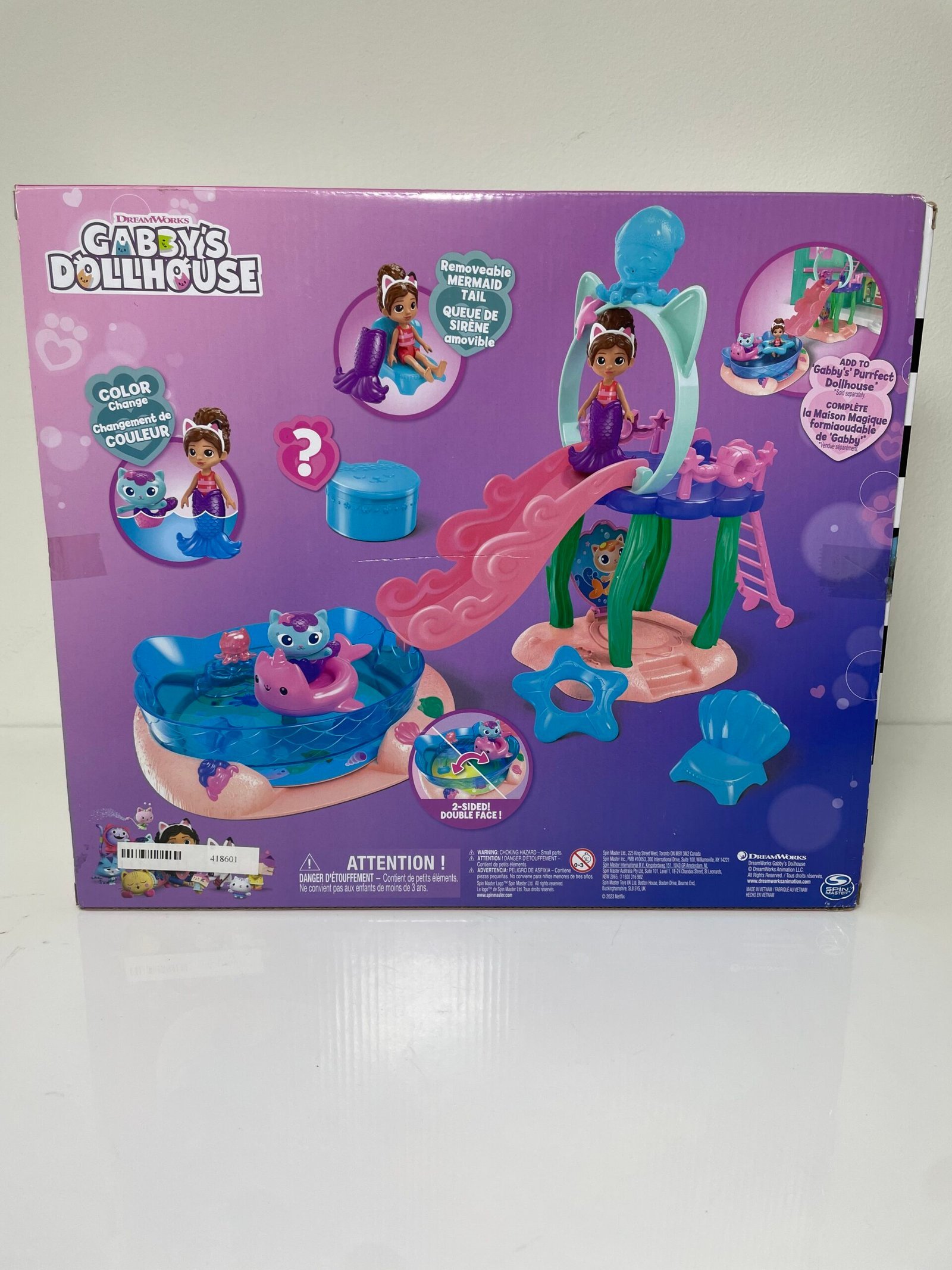 Gabby’s Dollhouse Purr-ific Pool Playset with Gabby MerCat Figures - Imagem 2