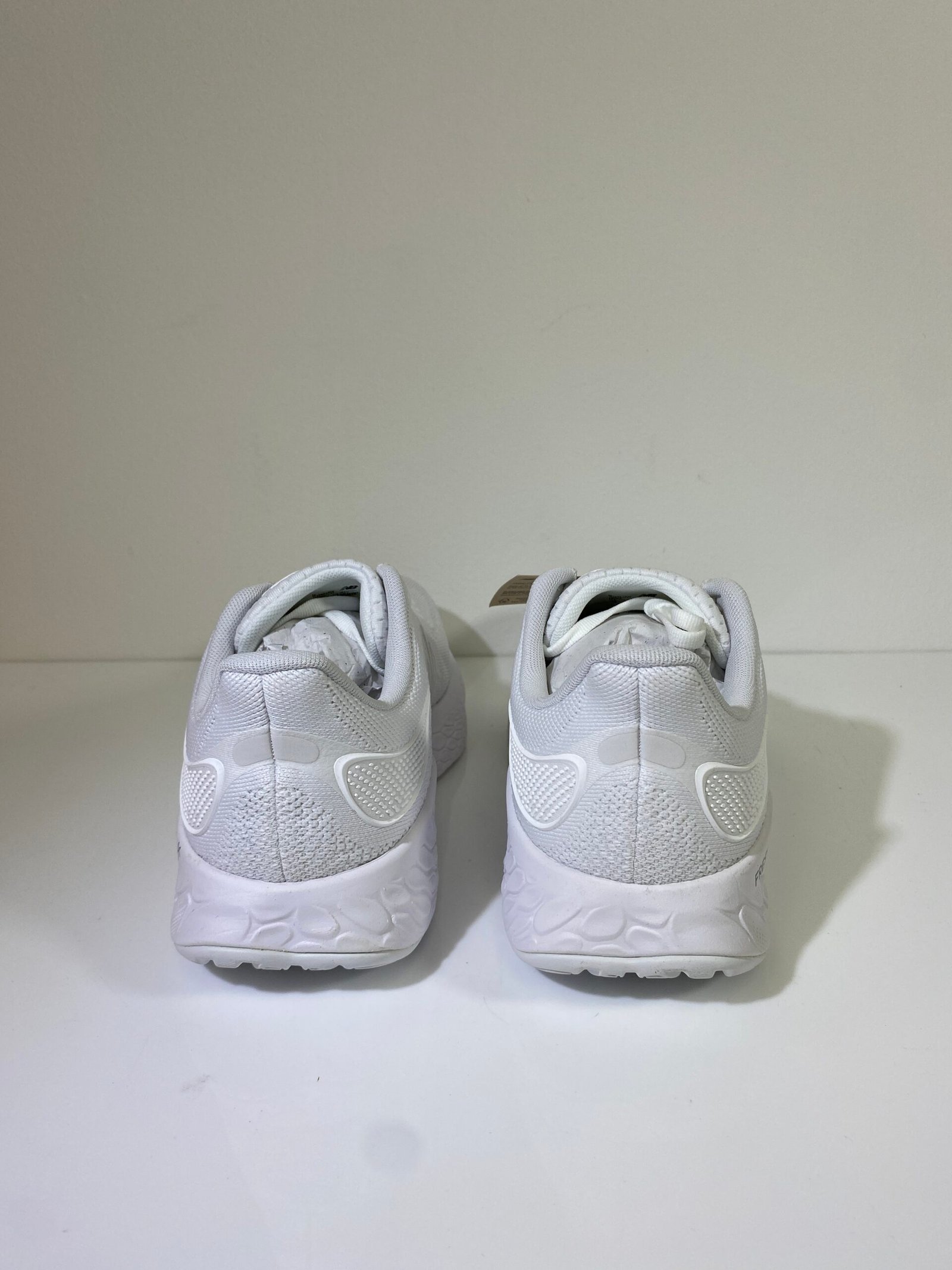 New Balance Fresh Foam X More v4 x NYC Marathon Tamanho US 11 / BR 43 - Imagem 6