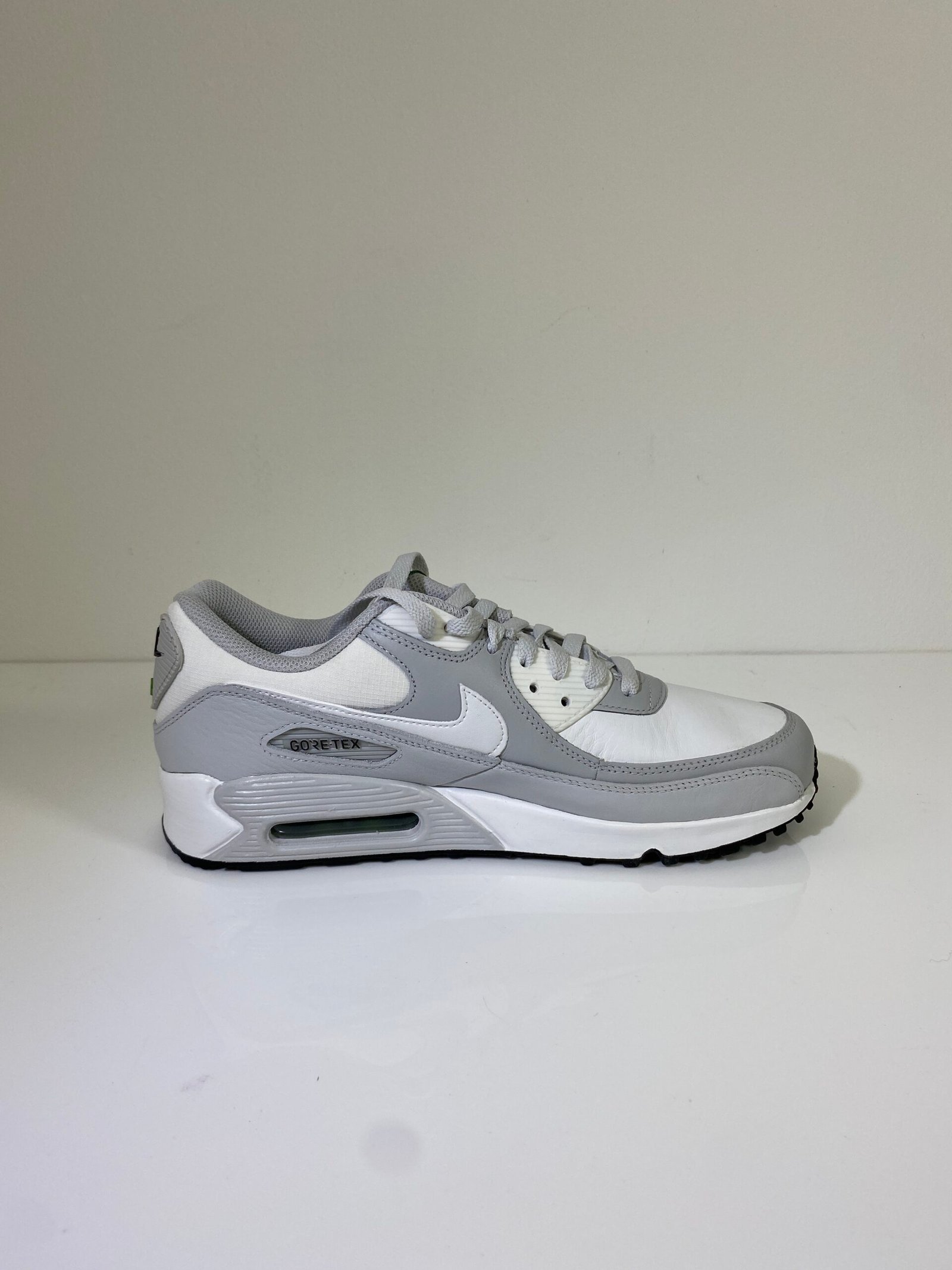 Nike Air Max 90 GTX Gore-Tex Photon Dust Tamanho US 8.5 / BR 40 - Imagem 3