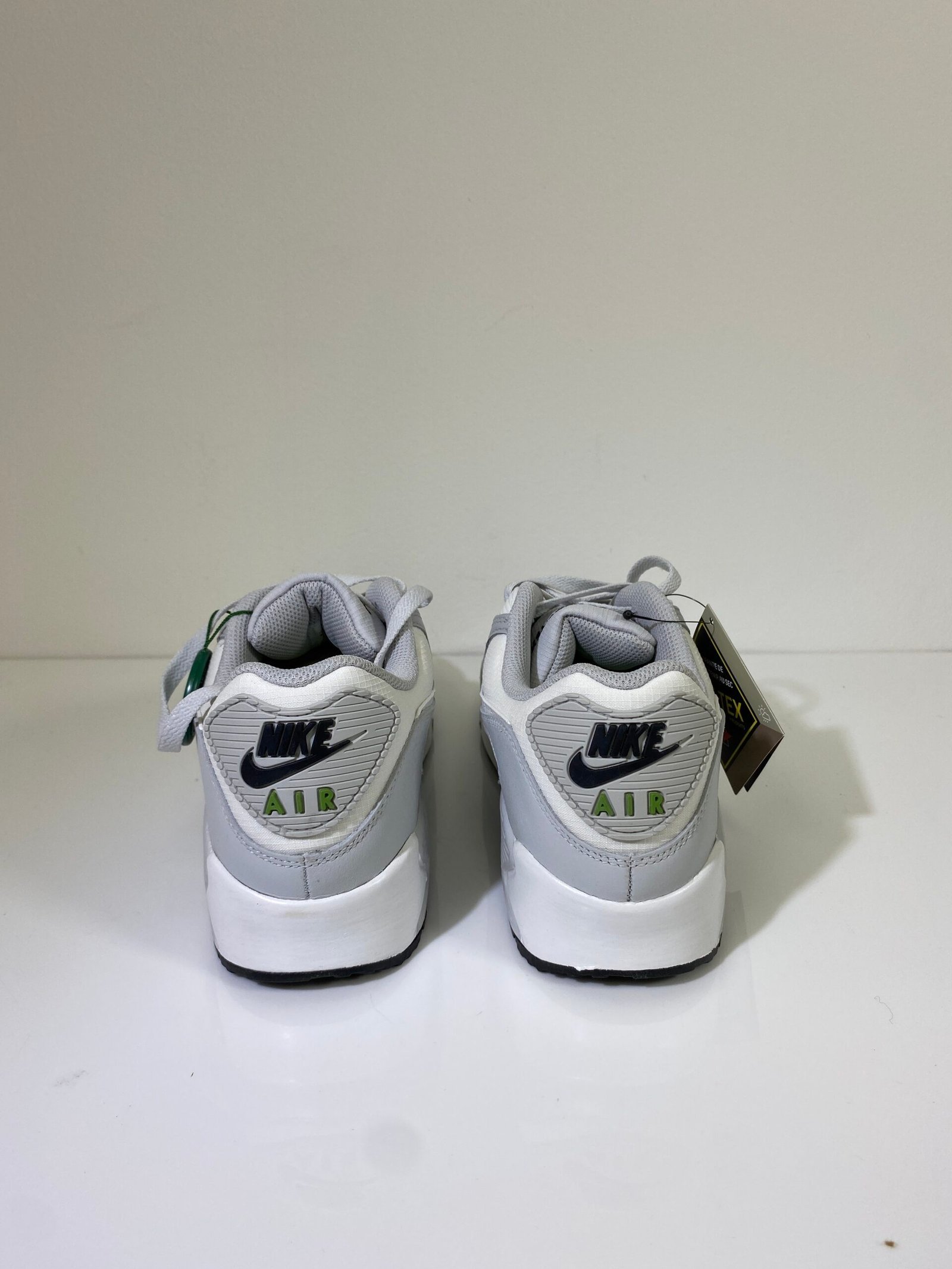 Nike Air Max 90 GTX Gore-Tex Photon Dust Tamanho US 8.5 / BR 40 - Imagem 6