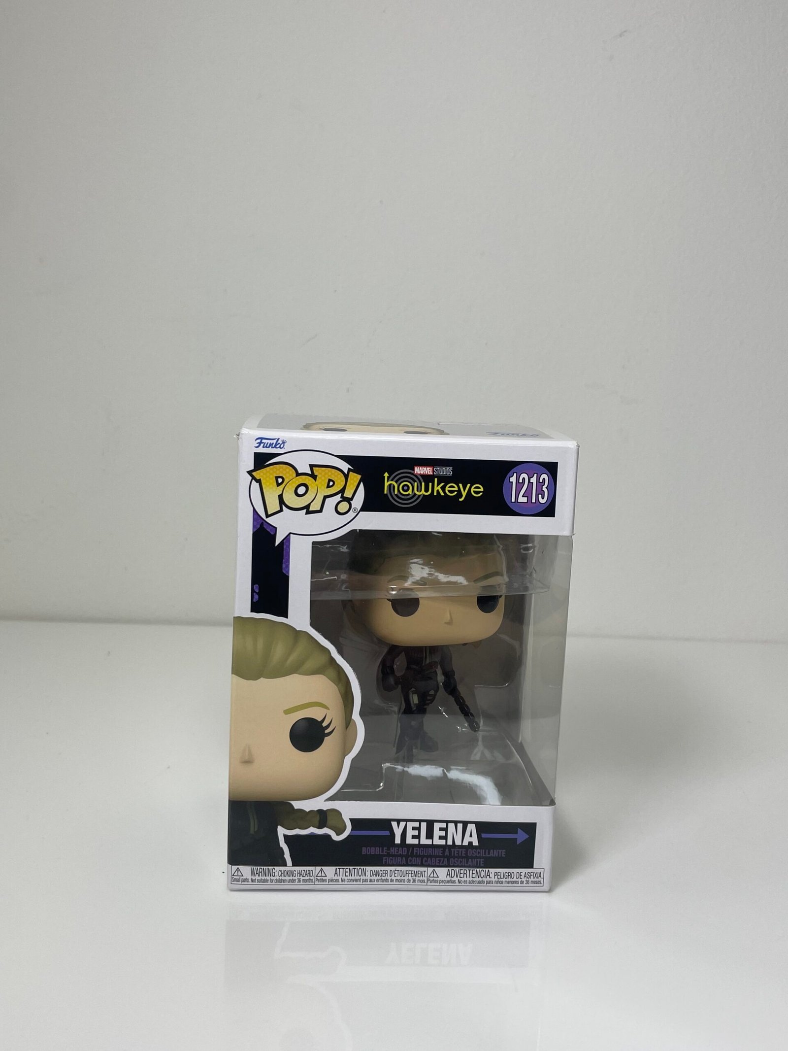 Funko POP! Hawkeye - Yelena (1213) - Produto na Caixa Original