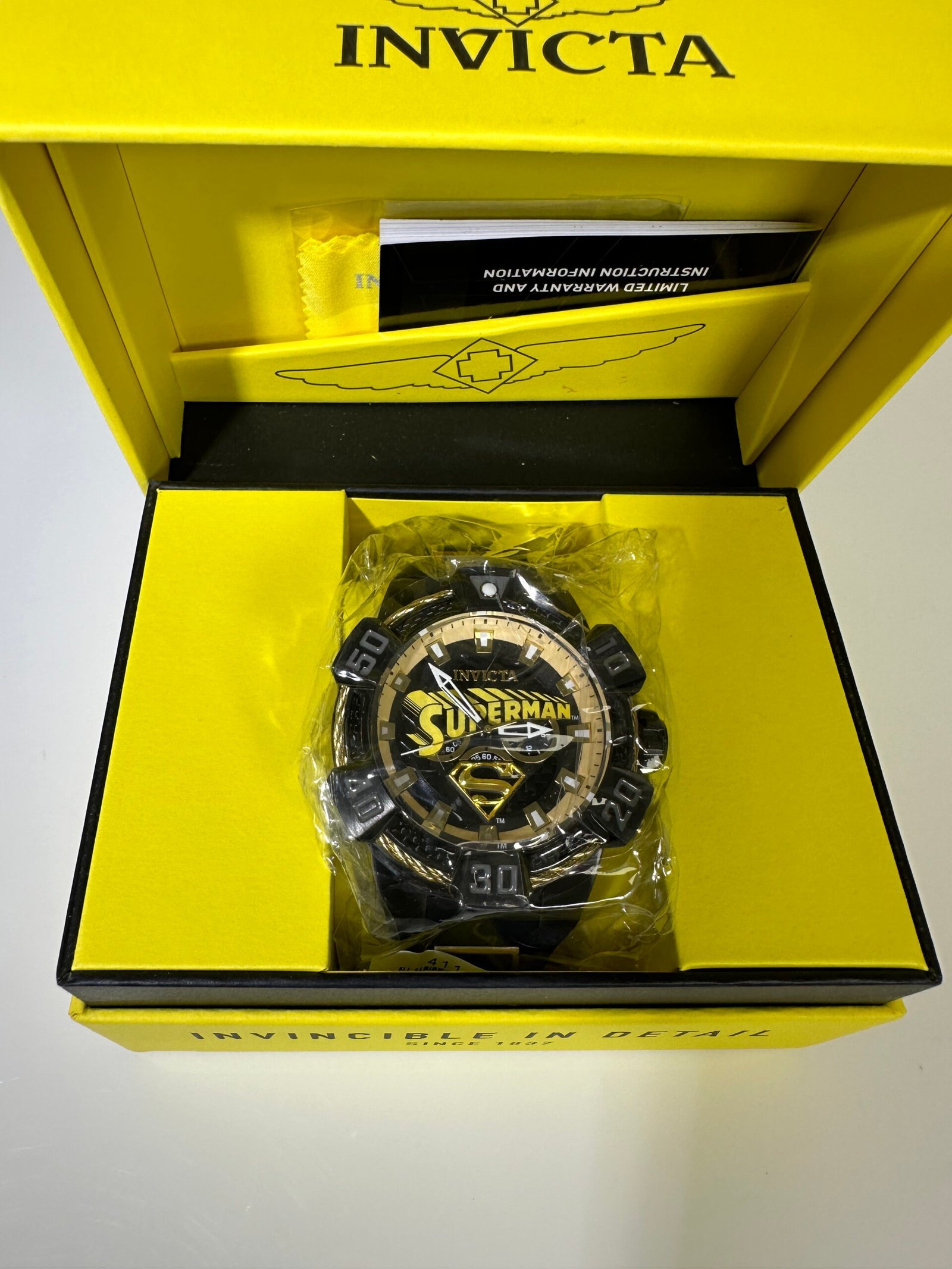 Relogio Invicta DC Comics Superman Men's Watch - 52mm, Black (41148) - Imagem 2