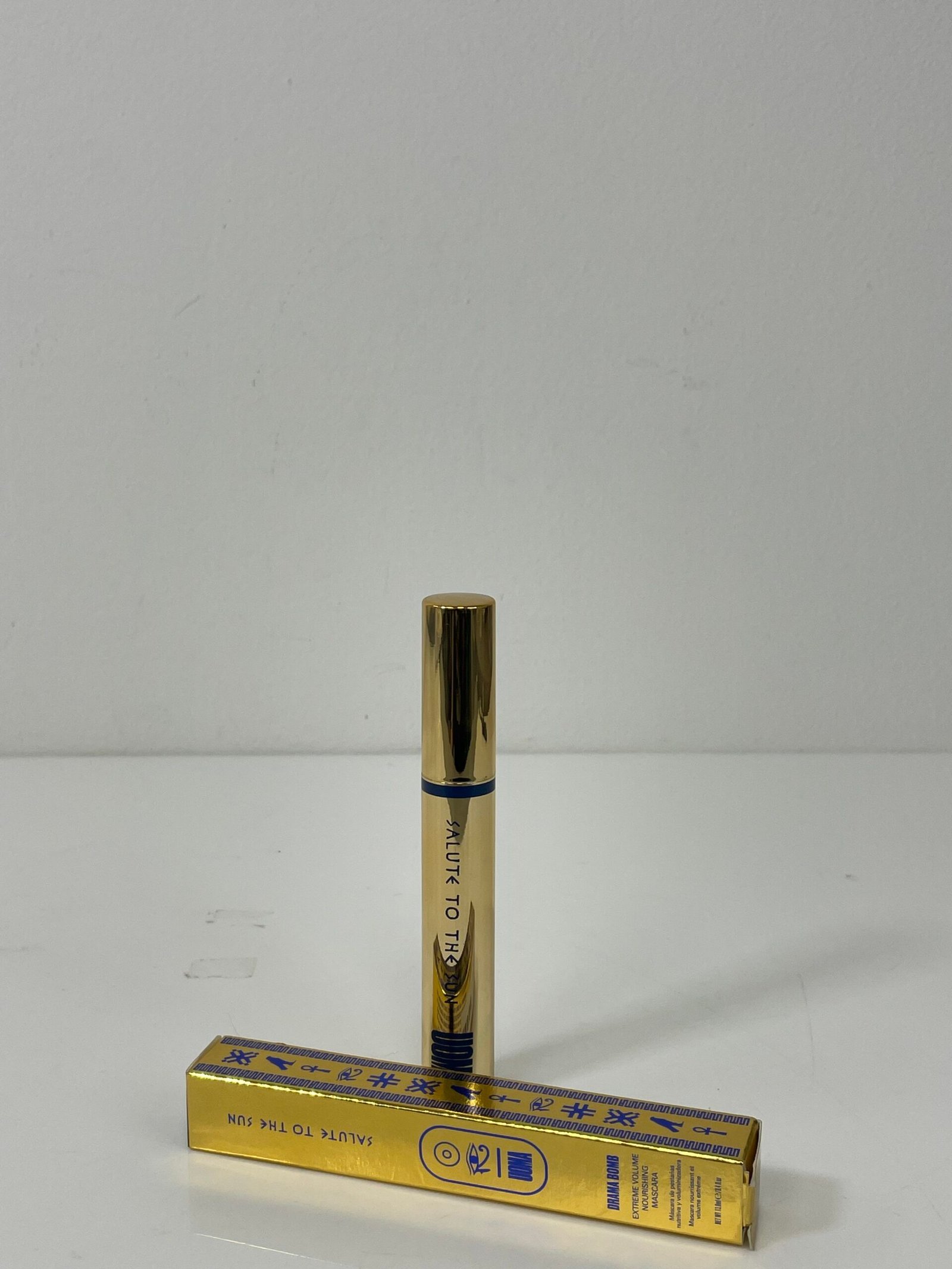 Uoma Salute To The Sun Drama Bomb Mascara