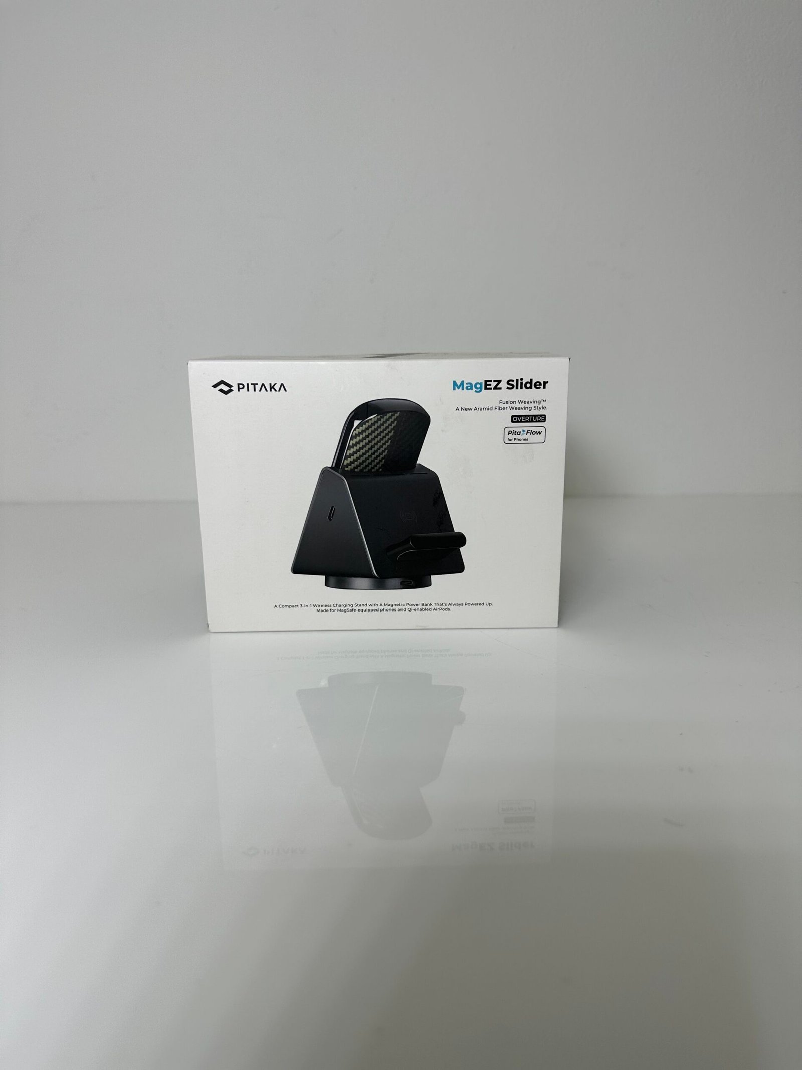 Estação de Carregamento - Pitaka MagEZ Slider 1 - 3 in 1 Charging Station for Apple or Galaxy