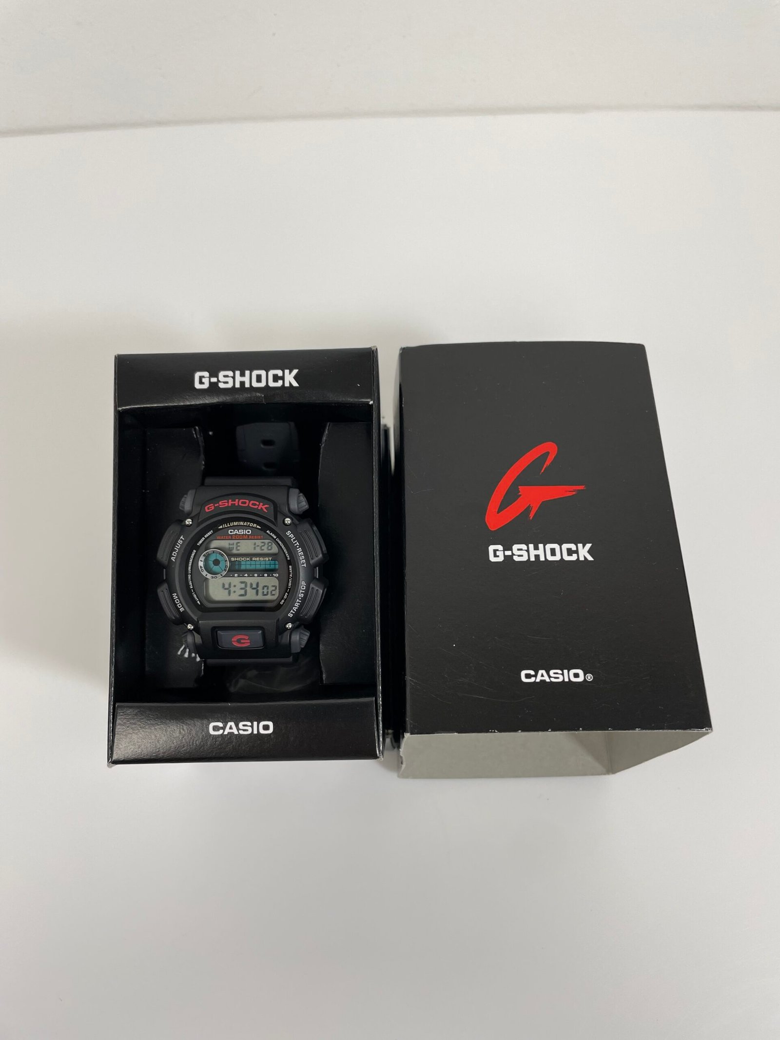 Relogio Casio DW9052 Series | Men’s Digital Watch | G-Shock | 1/100 SEC Stop Watch | Countdown Timer | LED Light | 200M WR | Shock Resistant | Multi Alarm | Auto Calendar | Dual Time | 2 Yr Batt