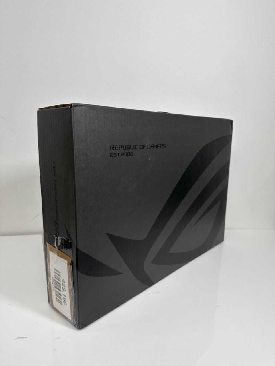 Notebook Gamer ASUS - ROG Zephyrus G16 16" OLED - Intel Core Ultra 9 - 32GB - Imagem 2