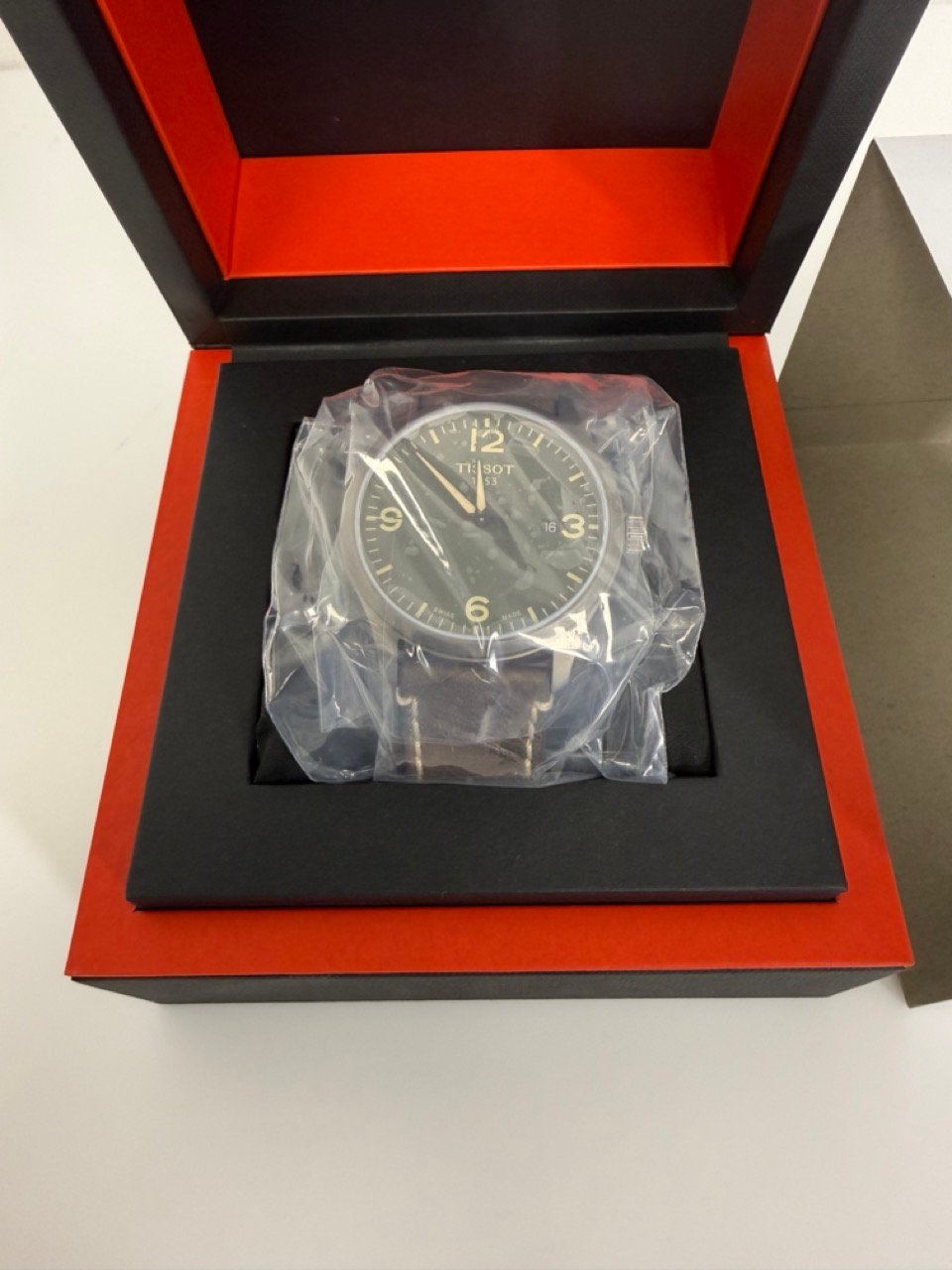 Relógio Tissot Gent XL Quartz Green Dial Brown Leather - Imagem 3