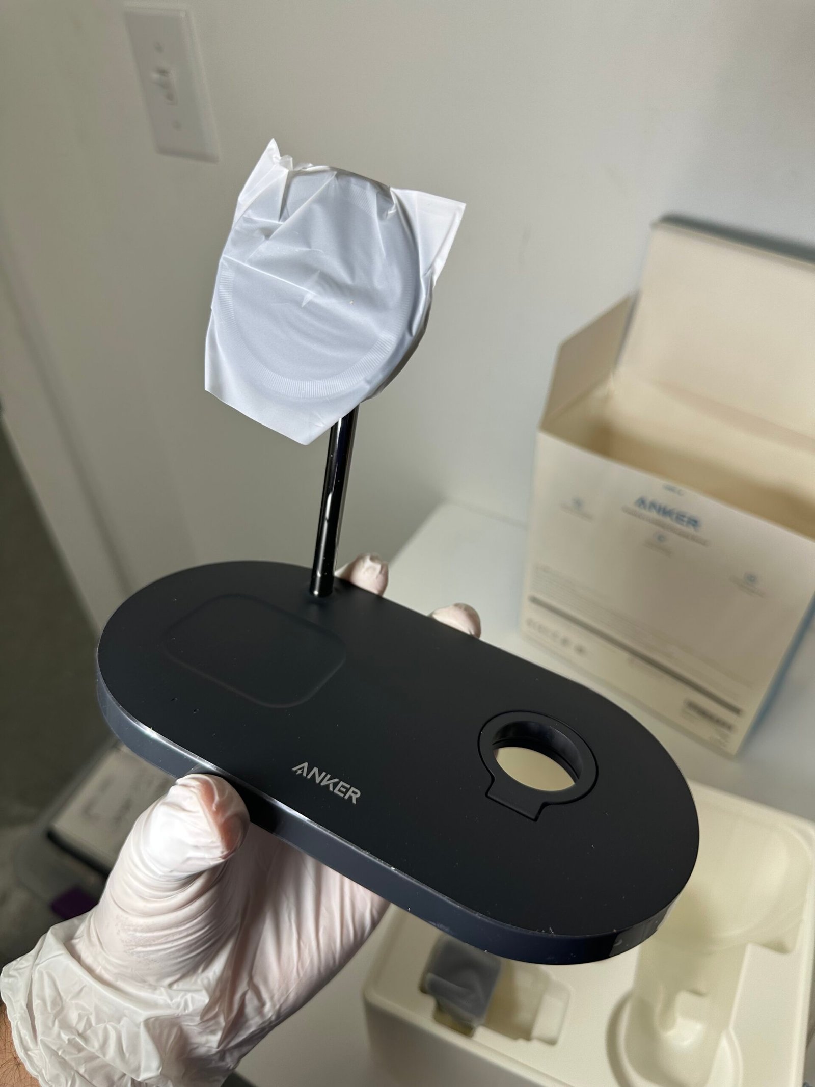 Anker 533 Magnetic Wireless Charger Stand 3-in-1 Charging Station - Produto Novo (Open Box) - Imagem 2