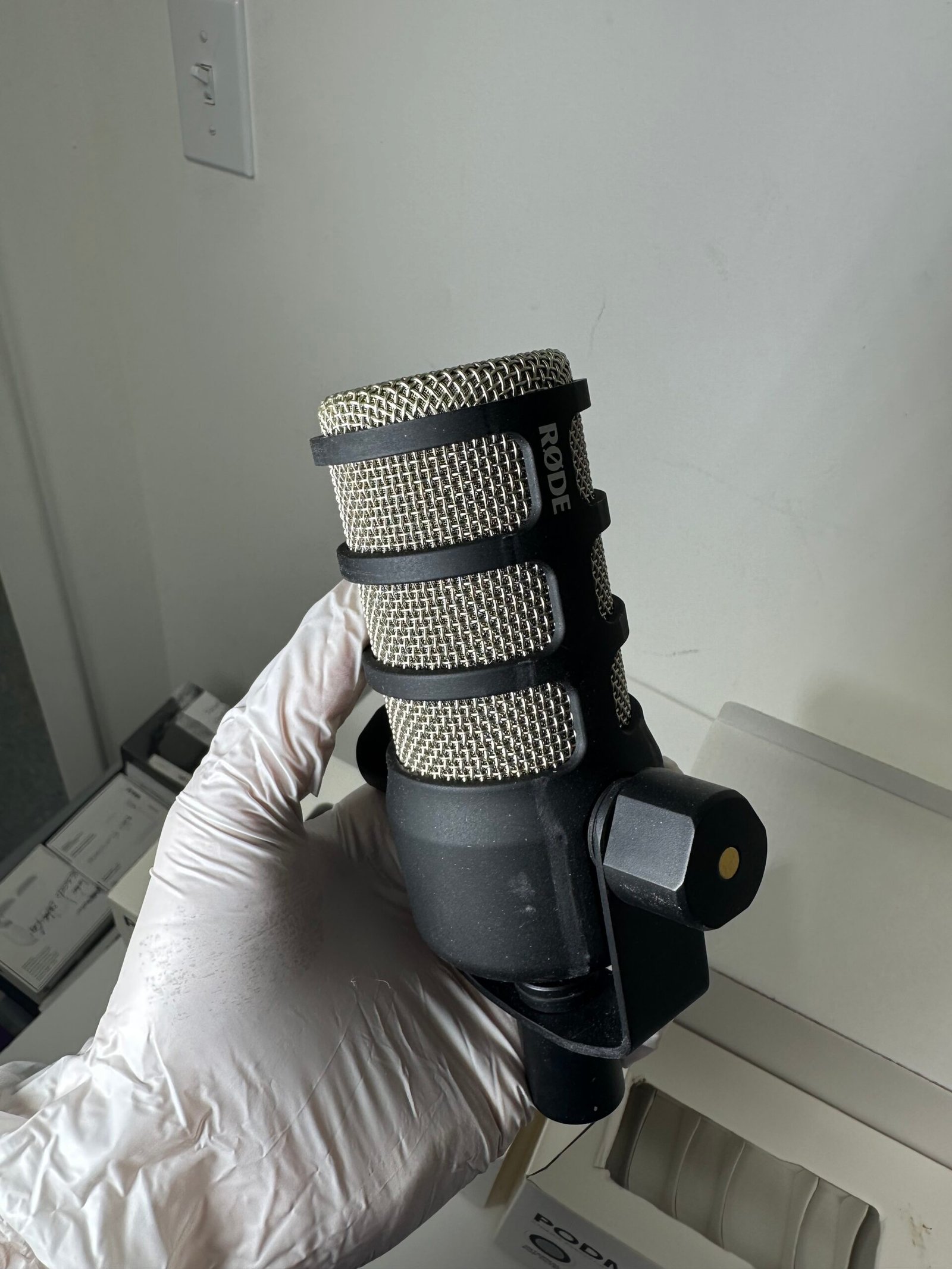 Rode Microphones - PodMic - Podcasting Microphone - Condição: Otima (A) - Imagem 4
