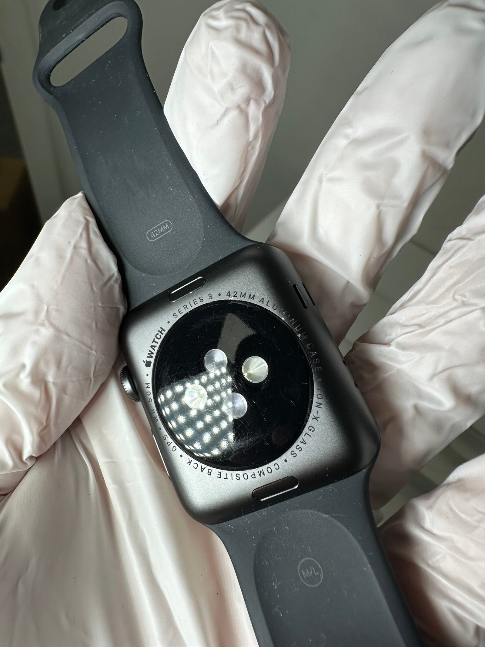 Apple Watch Series 3 42MM - Space Gray Aluminium - Condição: Otima (A) - Imagem 4