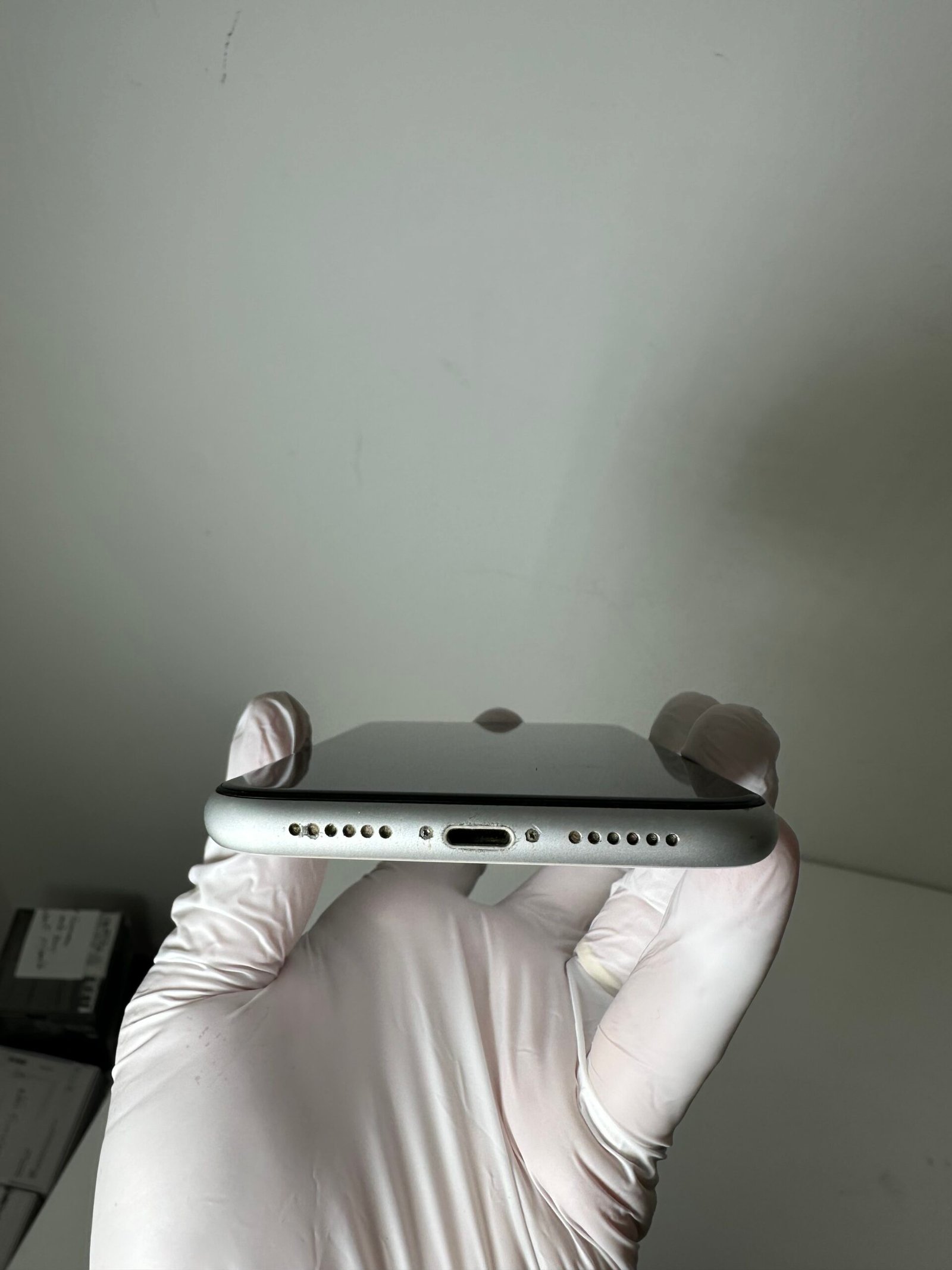 Iphone XR 64Gb White - Condição: Regular (B) - Imagem 5