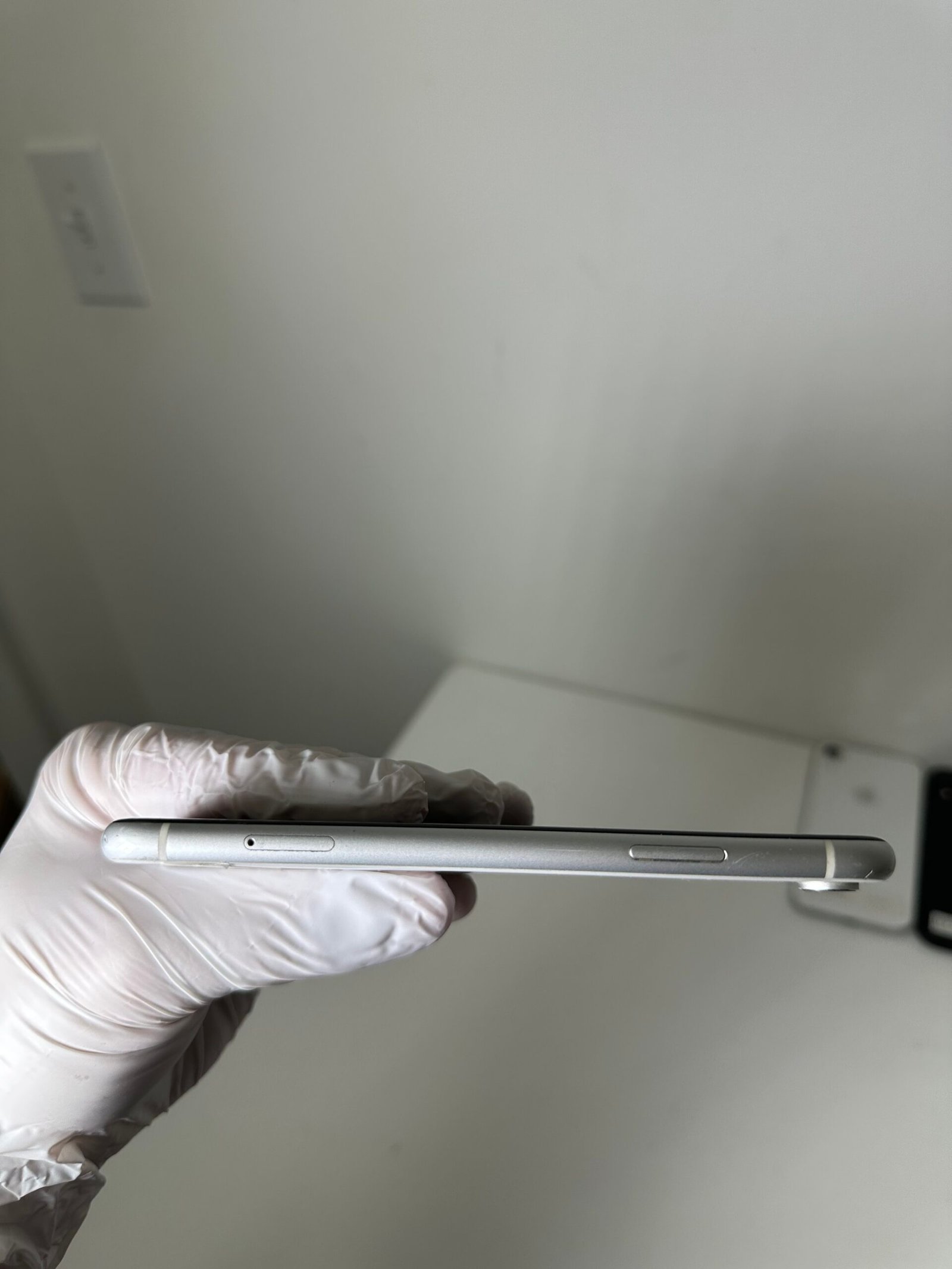 Iphone XR 64Gb White - Condição: Boa (B+) - Imagem 2