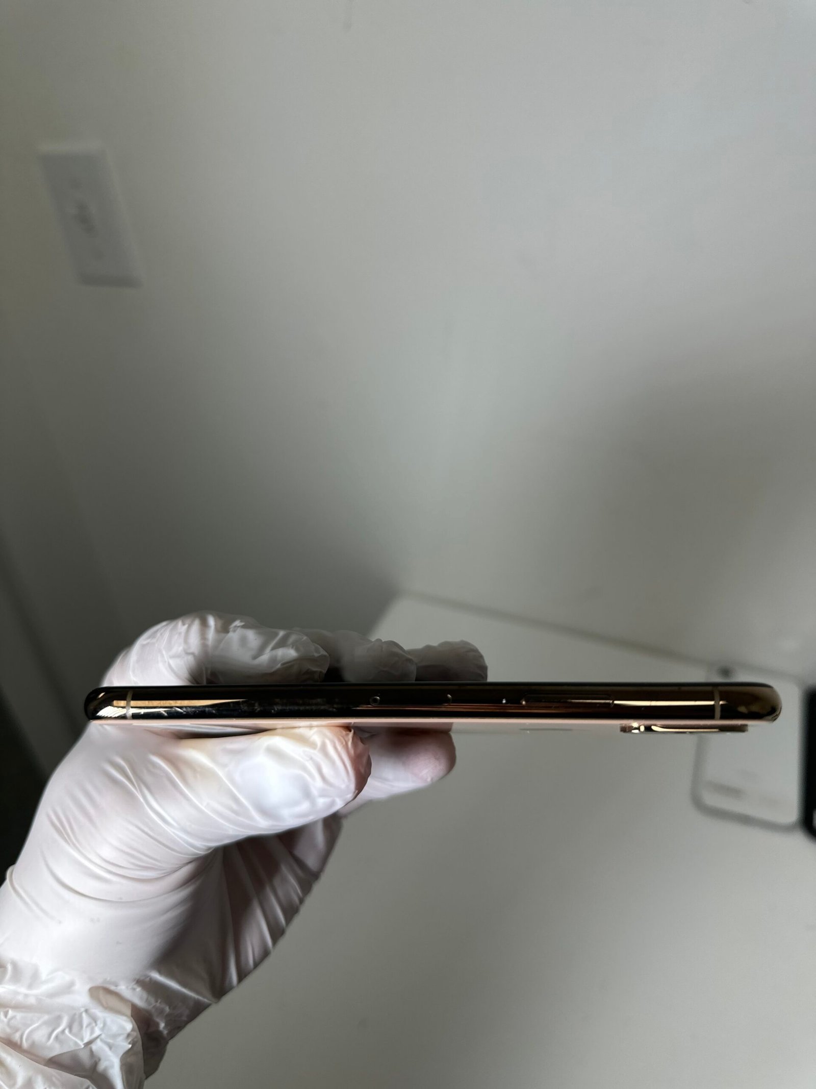 Iphone XS 256Gb - Gold - Condição: Muito Boa (A-) - Imagem 2