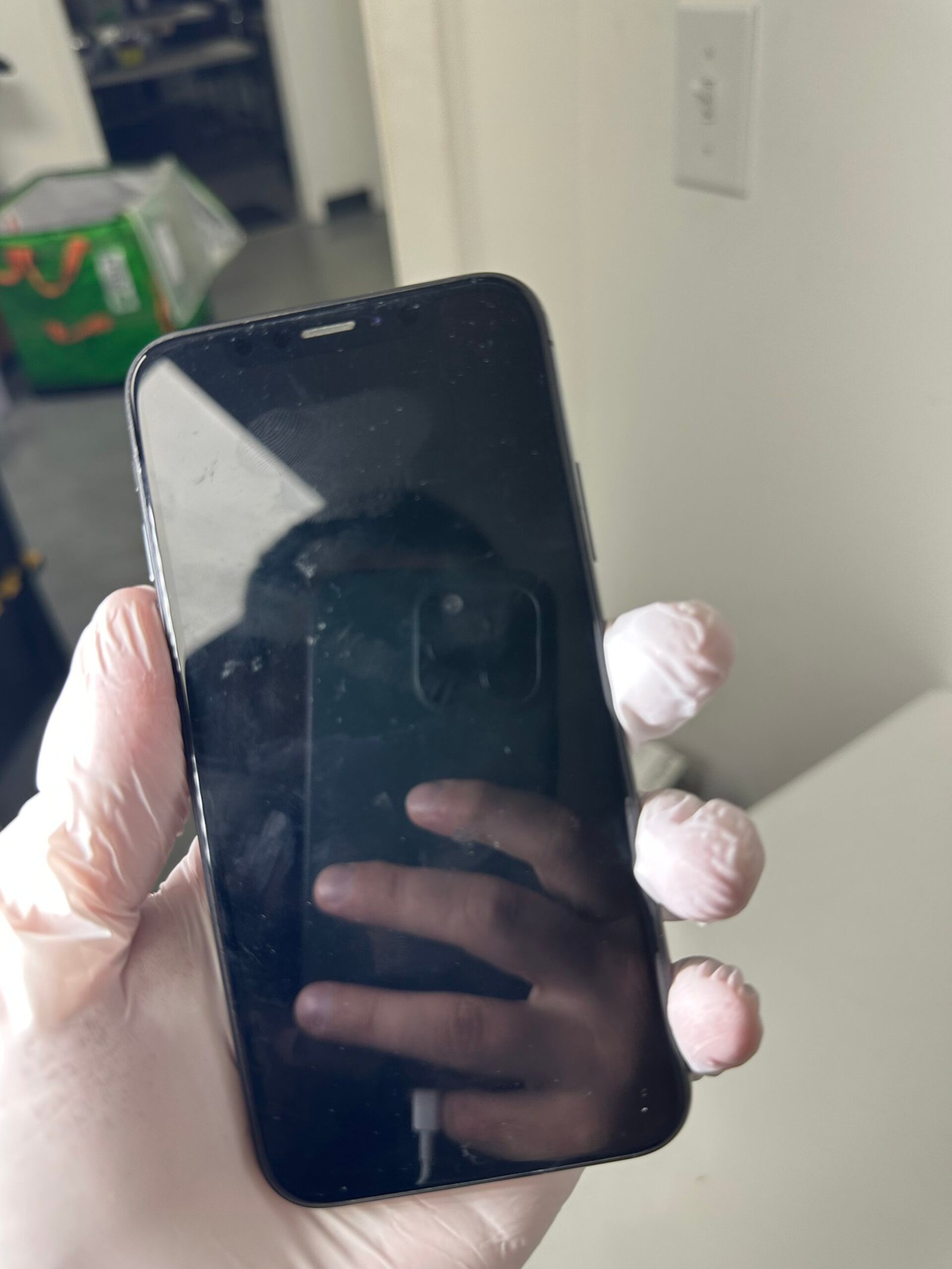 Iphone XS 64Gb Space Grey - Condição: Boa (B+) - Imagem 3