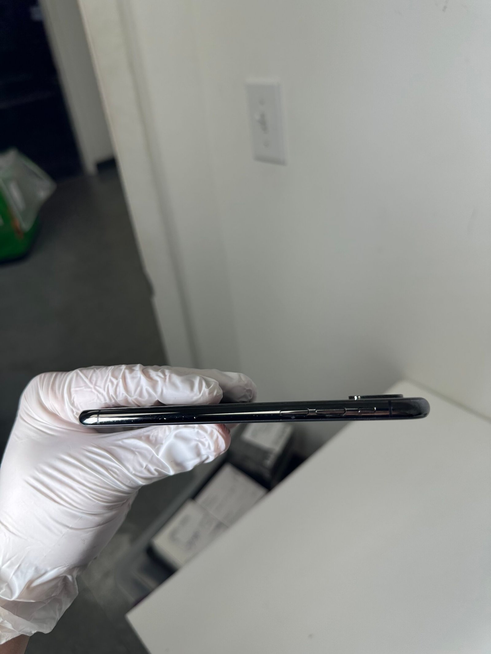 Iphone XS 64Gb Space Grey - Condição: Boa (B+) - Imagem 8