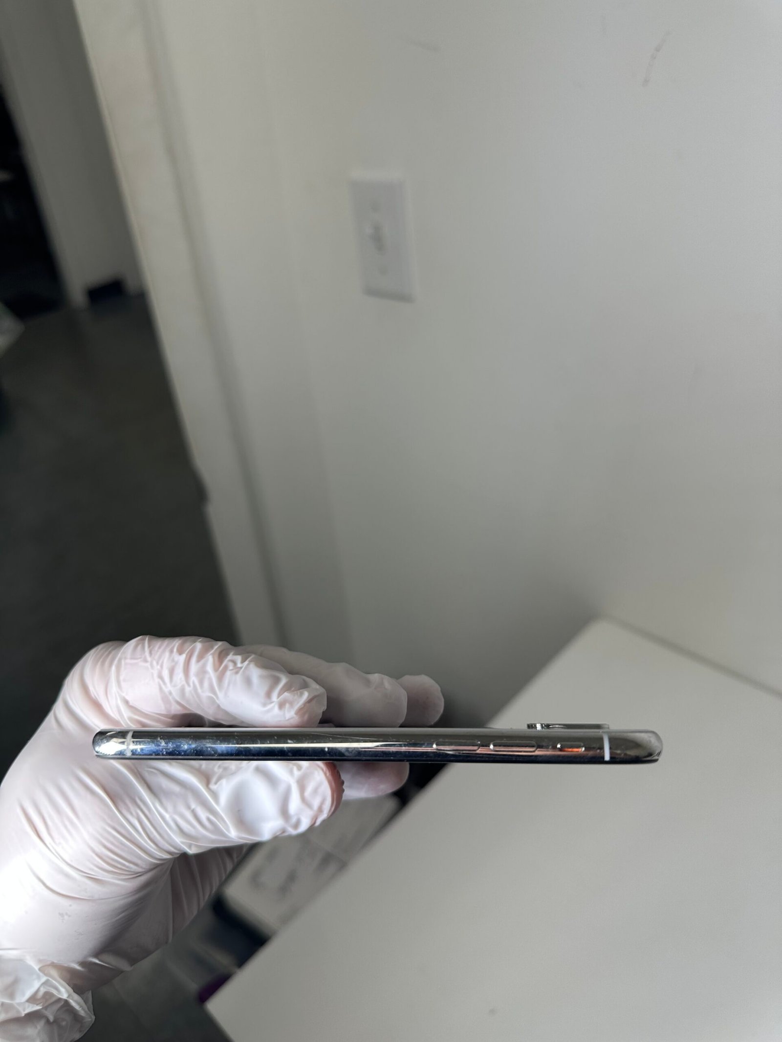 Iphone X 64Gb Silver - Condição: Regular (B) - Imagem 2
