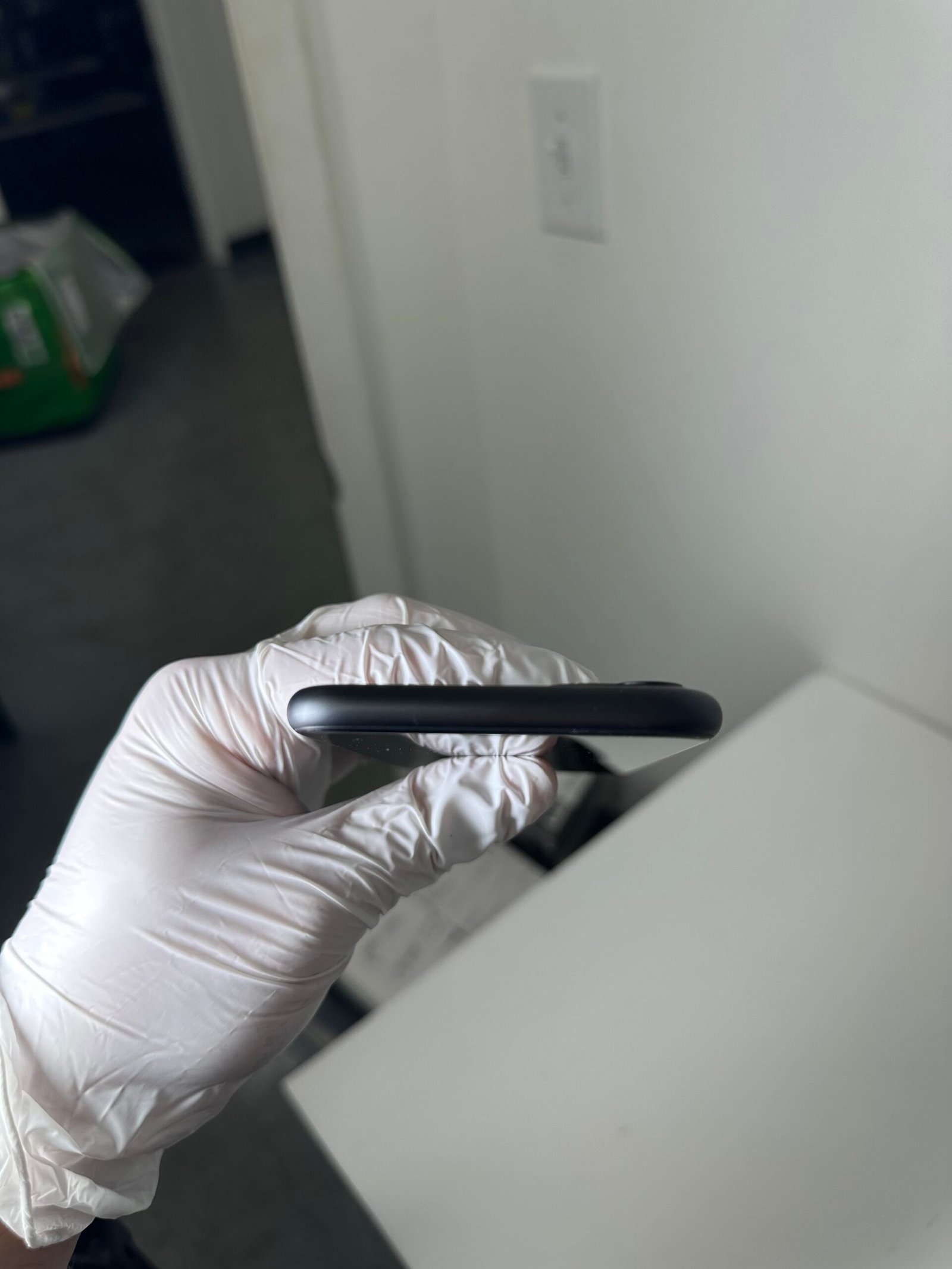 Iphone 11 64Gb Black - Condição: Excelente (A+) - Praticamente nunca usado! - Imagem 3