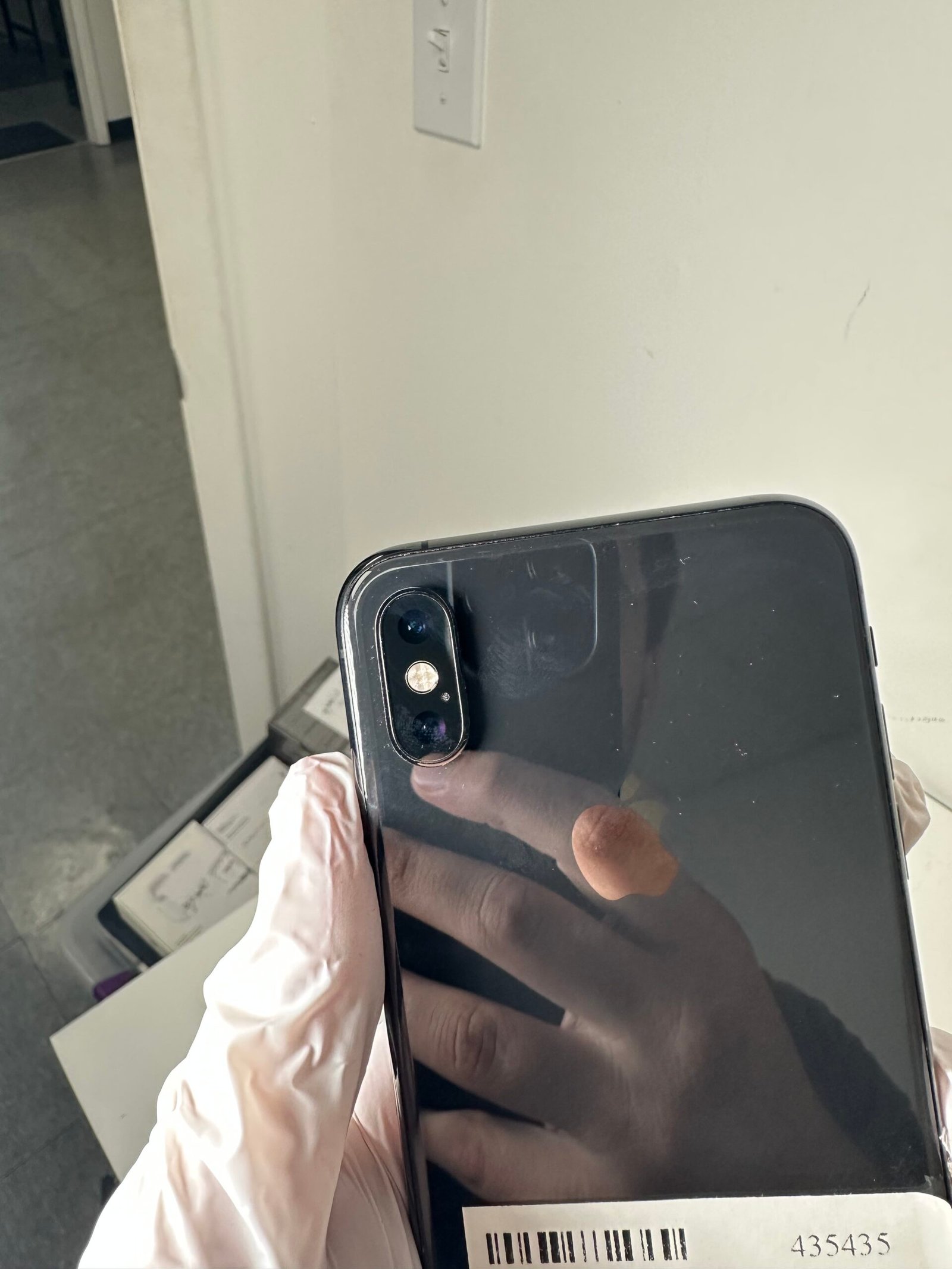 Iphone XS 64Gb Space Grey - Condição: Boa (B+) - Imagem 6