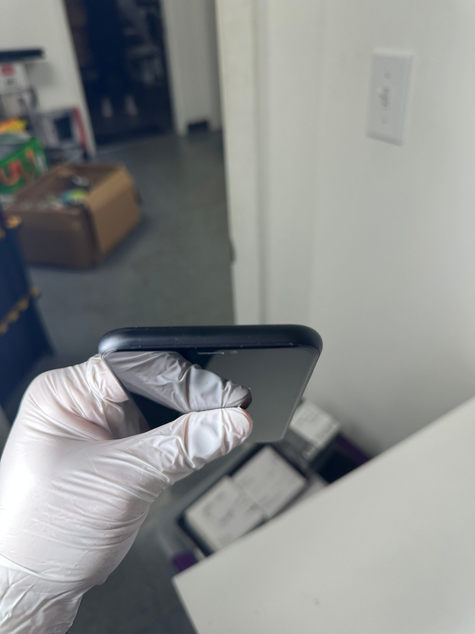 Iphone XR 64Gb Black - Condição: Excelente (A+) - PRATICAMENTE NOVO! - Imagem 3