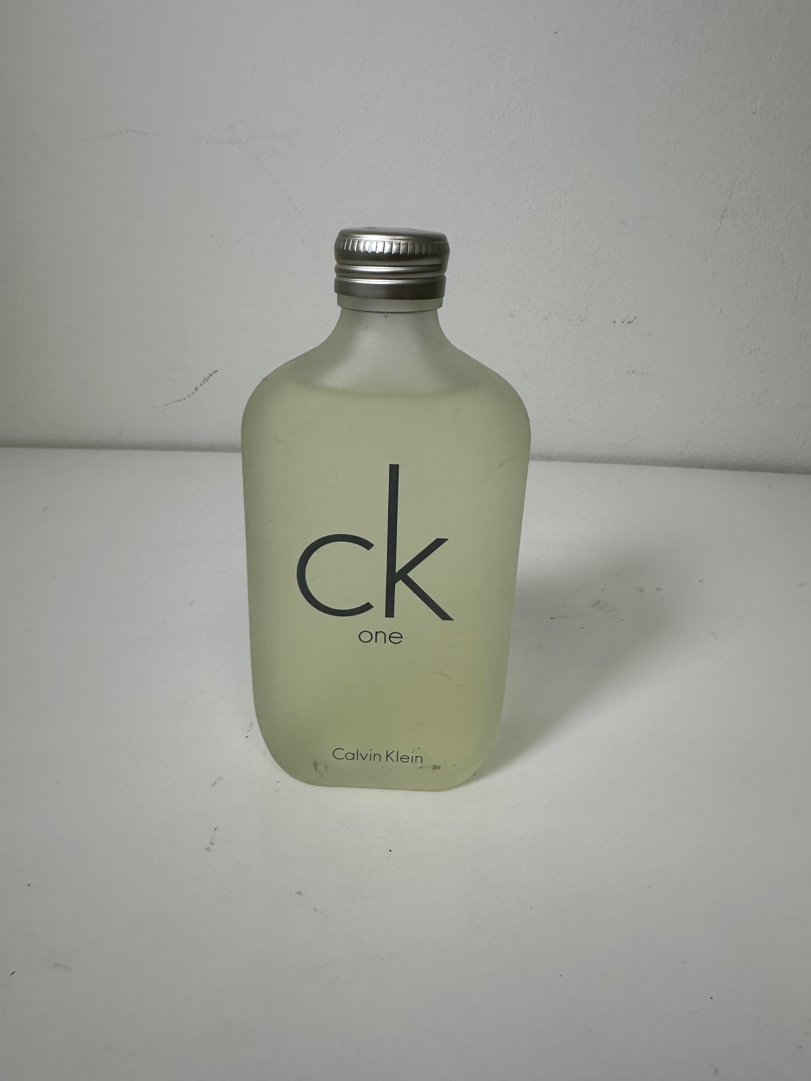 Calvin Klein - Ck one 200ml - Perfume Masculino - Novo (sem caixa)