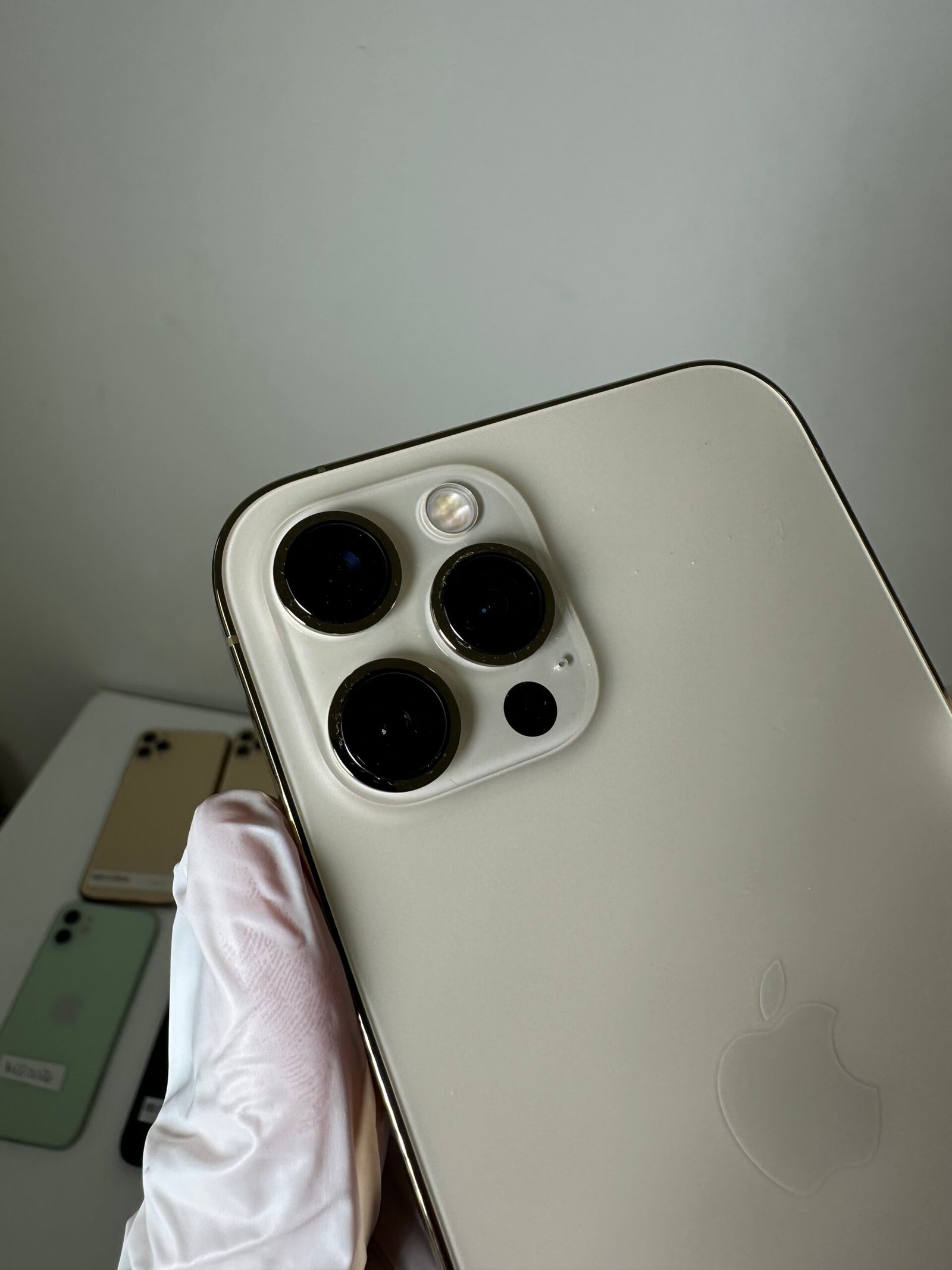 Iphone 12 Pro Max 128Gb Gold - Condição: Ótima (A) - Imagem 9