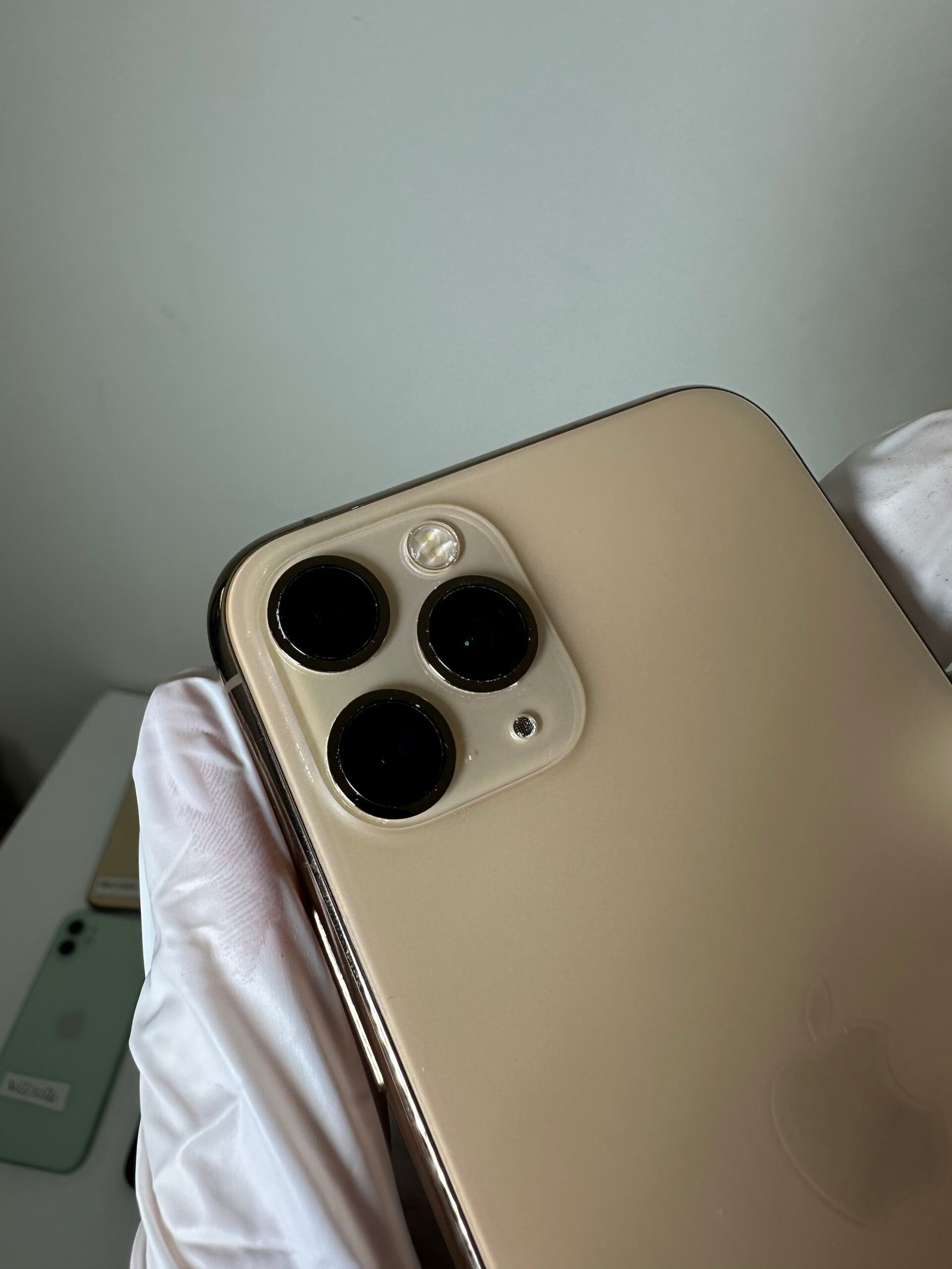 Iphone 11 Pro 256Gb Gold - Condição: Ótima (A) - Imagem 5