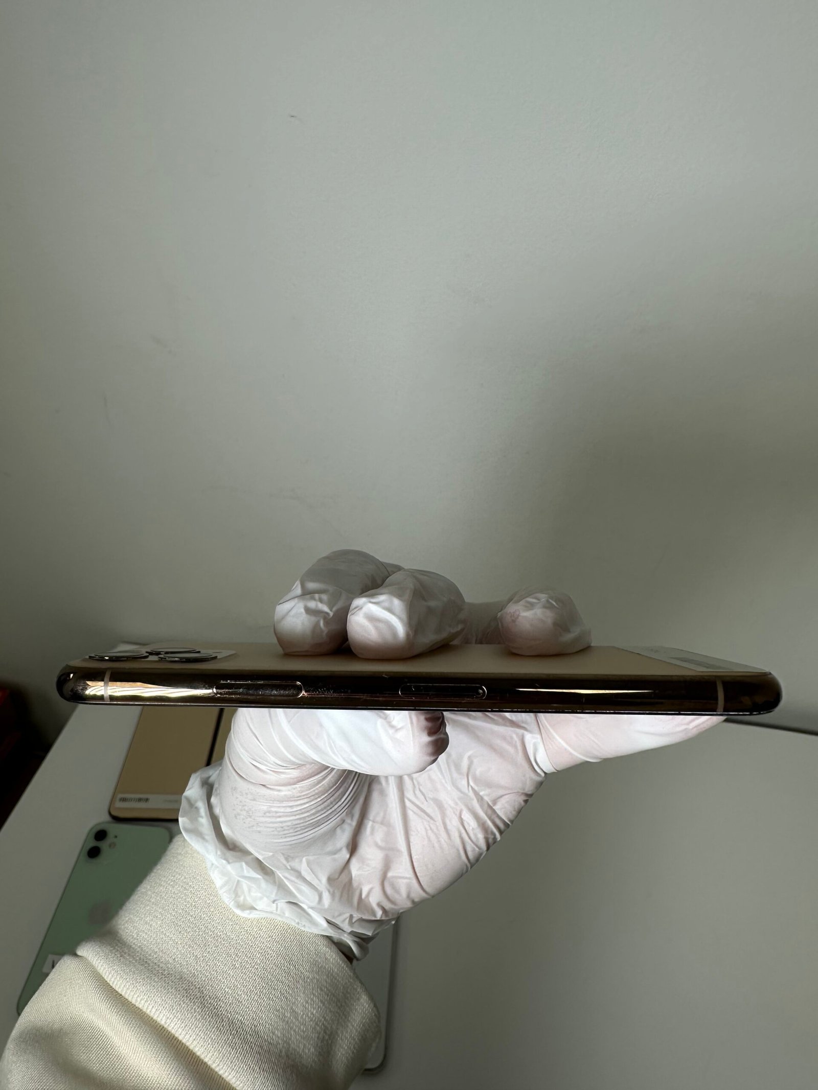 Iphone 11 Pro 256Gb Gold - Condição: Ótima (A) - Imagem 7