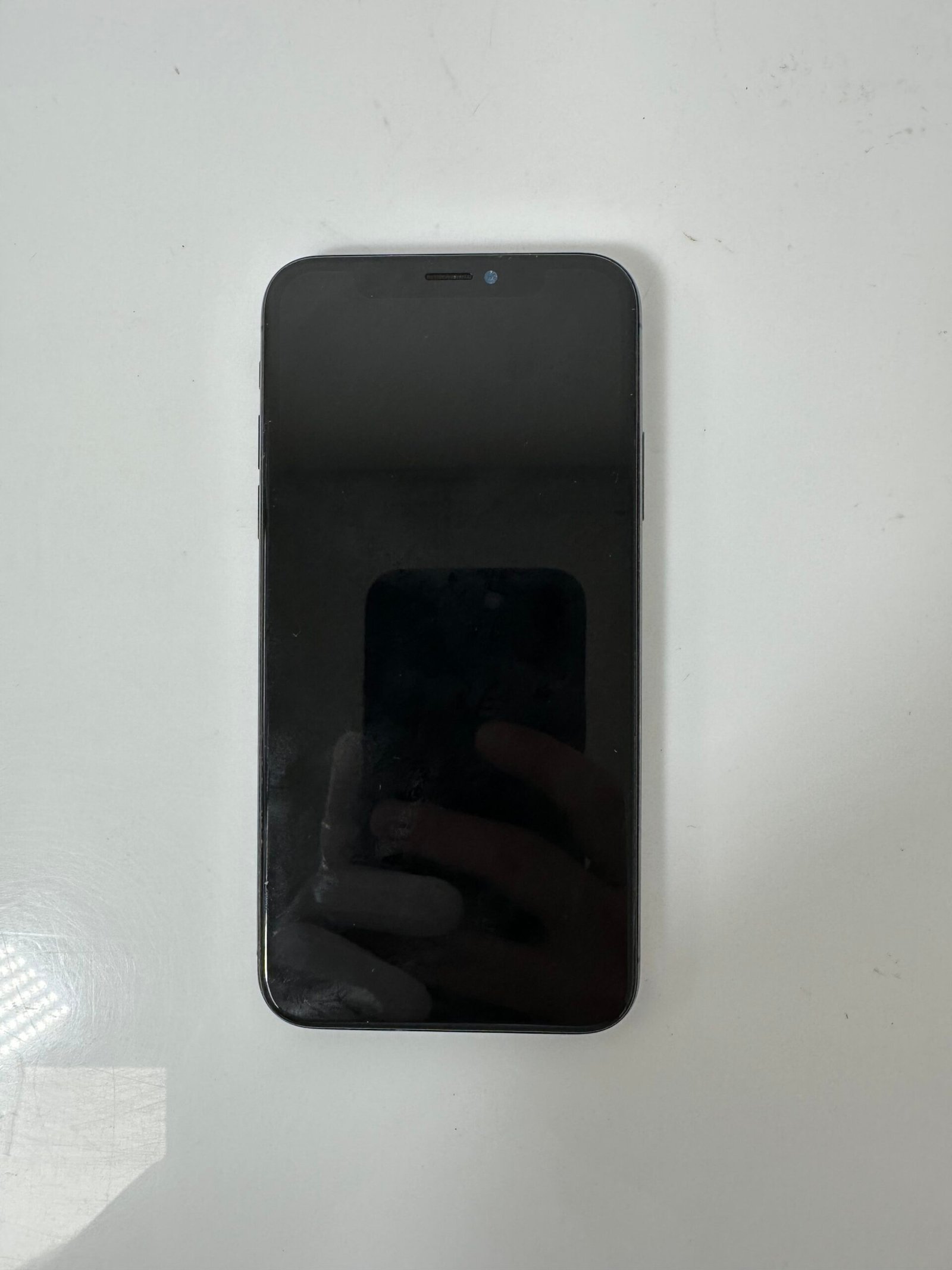 Iphone X 64Gb Space Grey - Condição: Regular (B) - Imagem 2