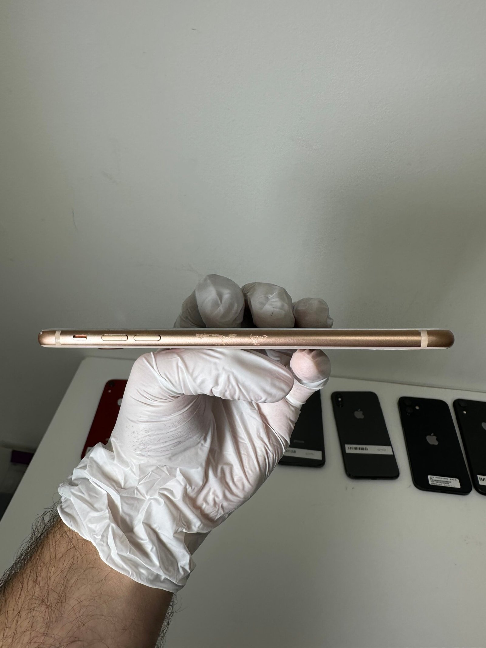 Iphone 8 Plus 64Gb Gold - Condição: Boa (B+) - Imagem 7
