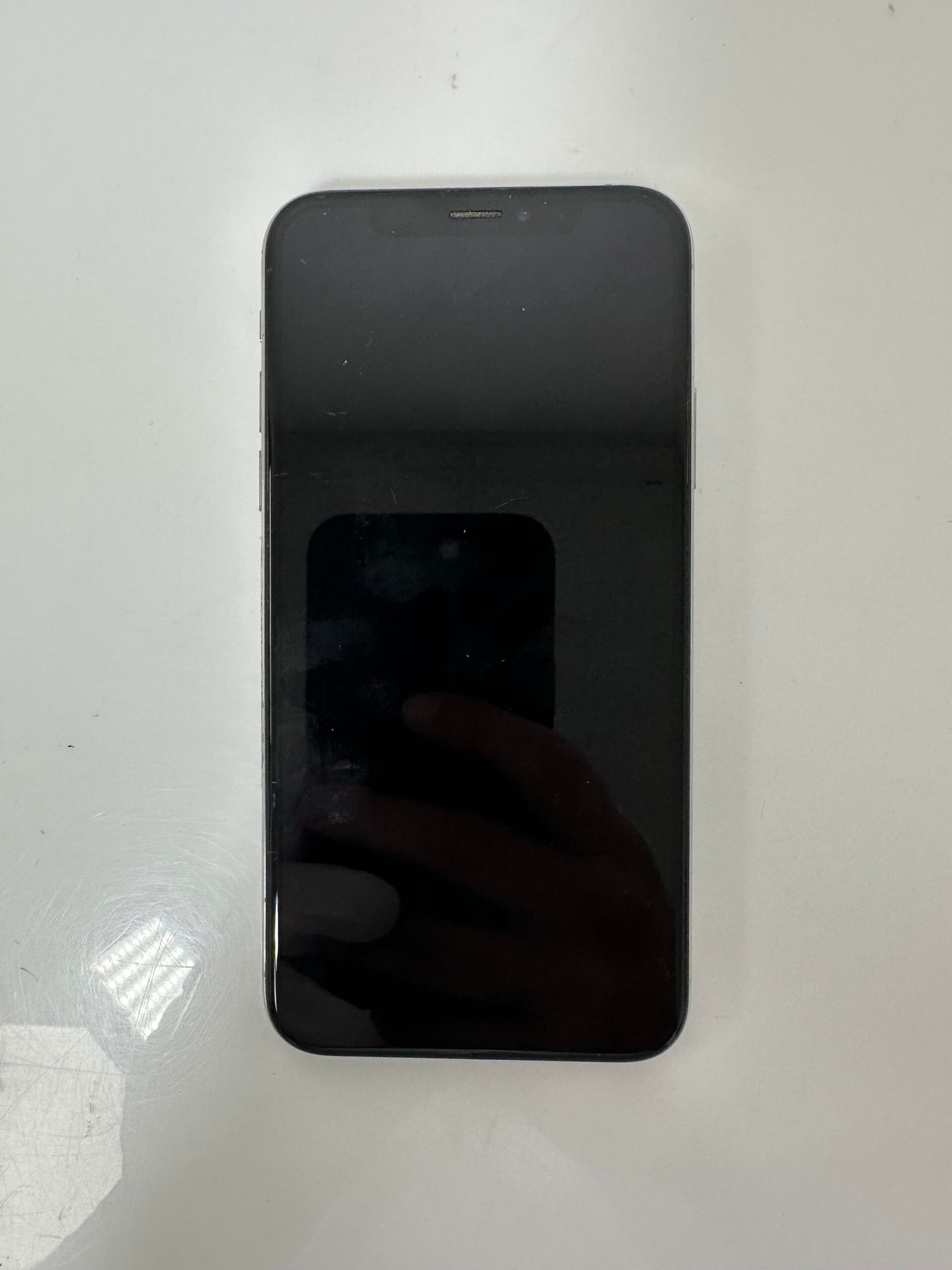 Iphone XS 64Gb Silver - Condição: Regular (B) - Imagem 2