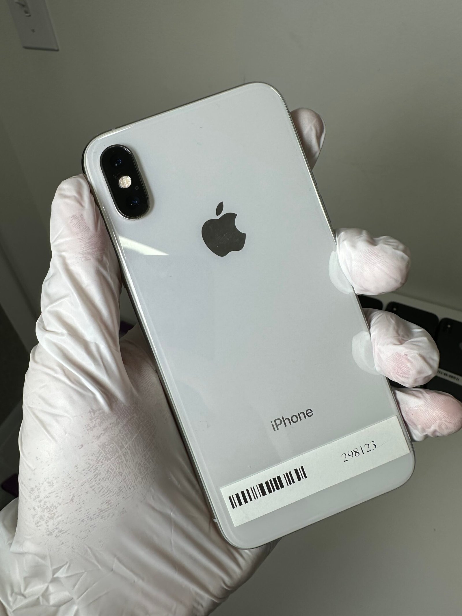 Iphone XS 64Gb Silver - Condição: Regular (B) - Imagem 4
