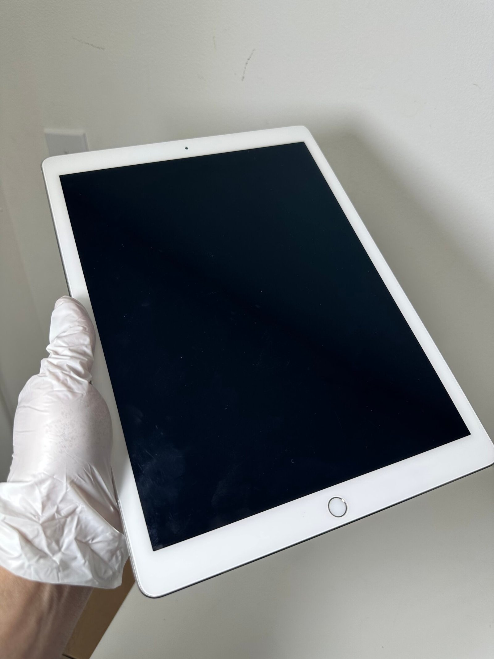 Apple iPad Pro 12.9 inch WiFi 32GB Silver - Condição: Muito Boa (A-) - Imagem 3