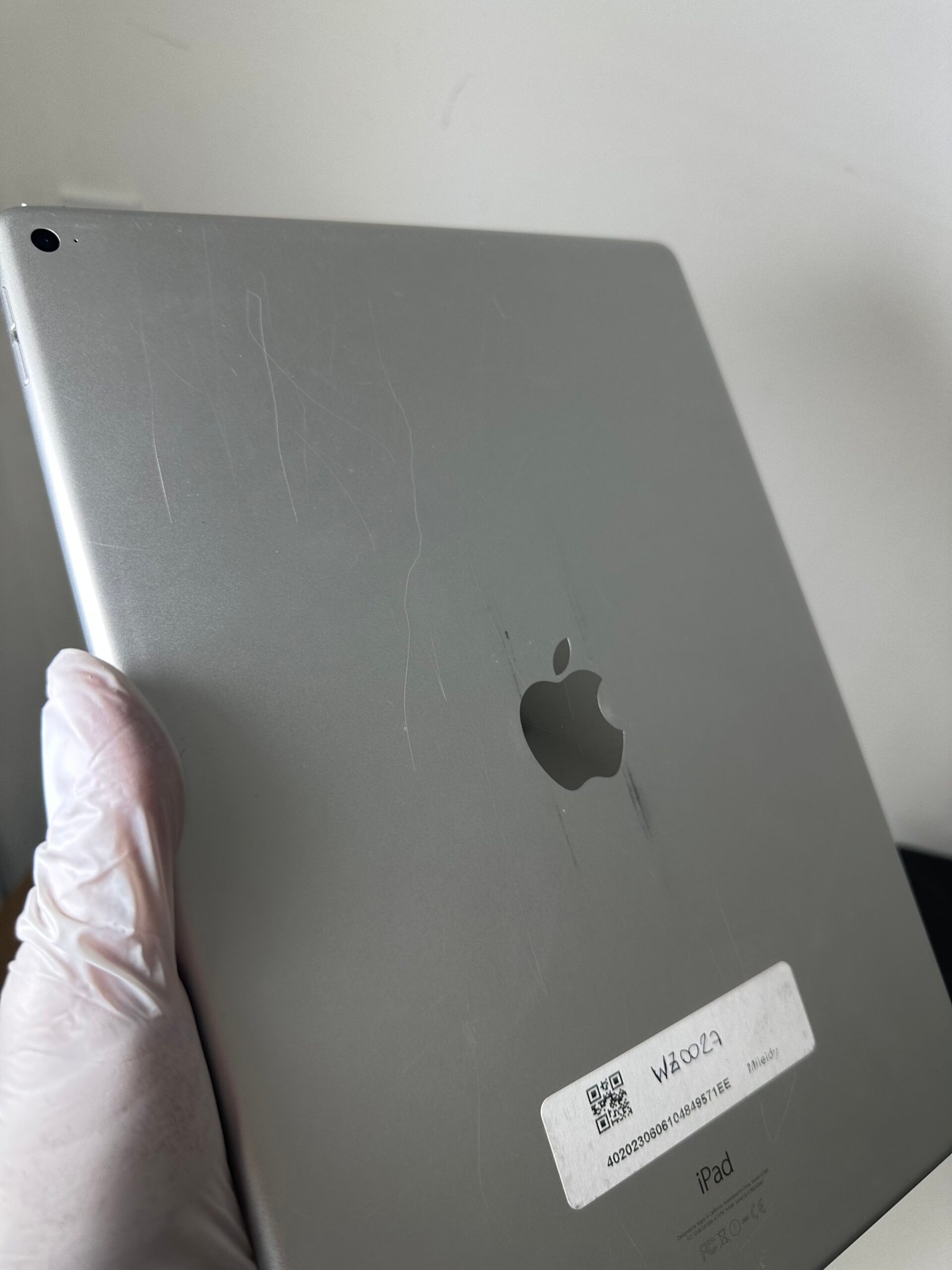 Apple iPad Pro 12.9 inch WiFi 32GB Silver - Condição: Muito Boa (A-) - Imagem 6
