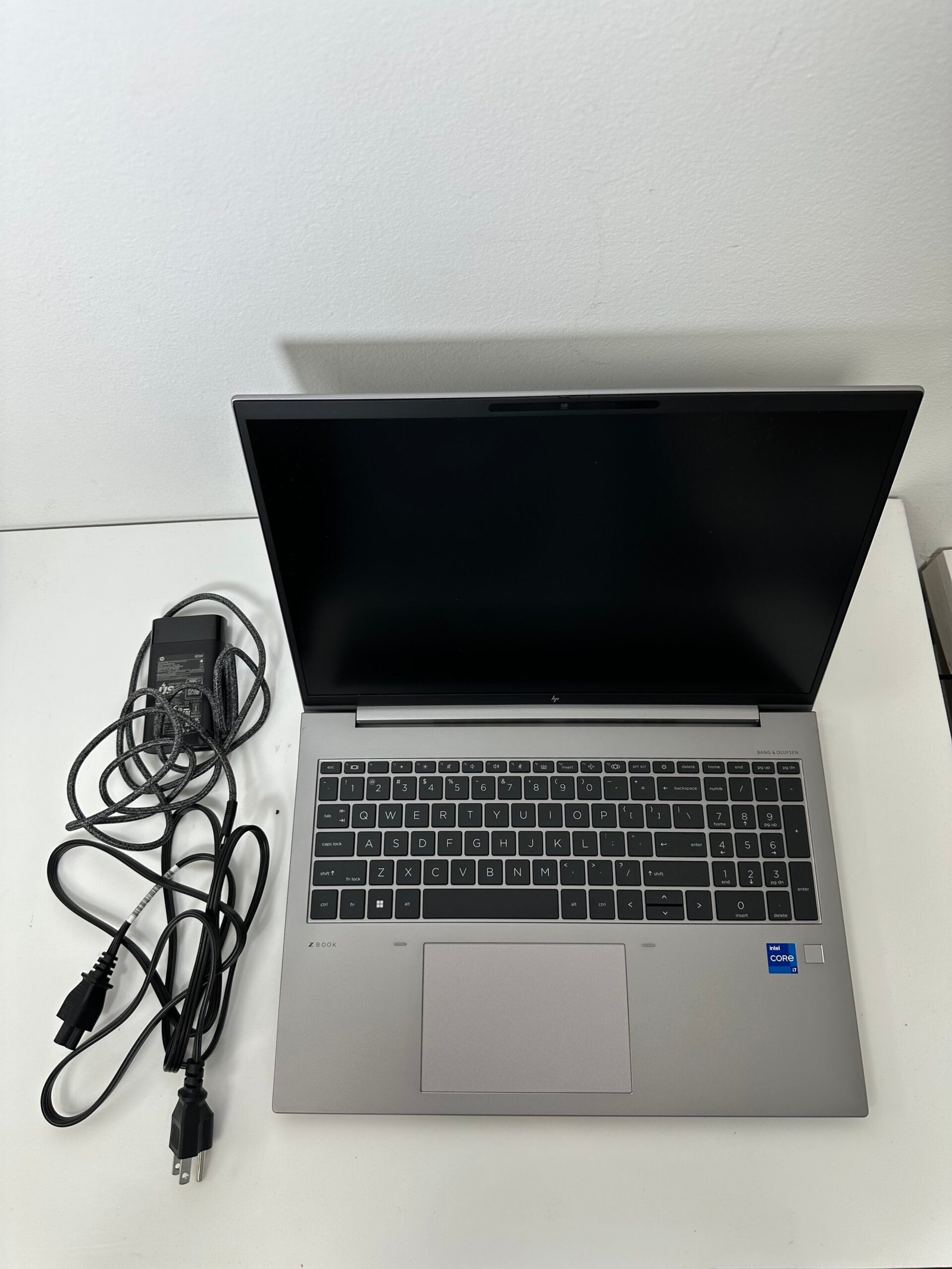 HP ZBook Firefly Intel Core i7 13ª geração 32 GB RAM - SSD ~256 GB - Condição: Excelente (A+) - Imagem 6
