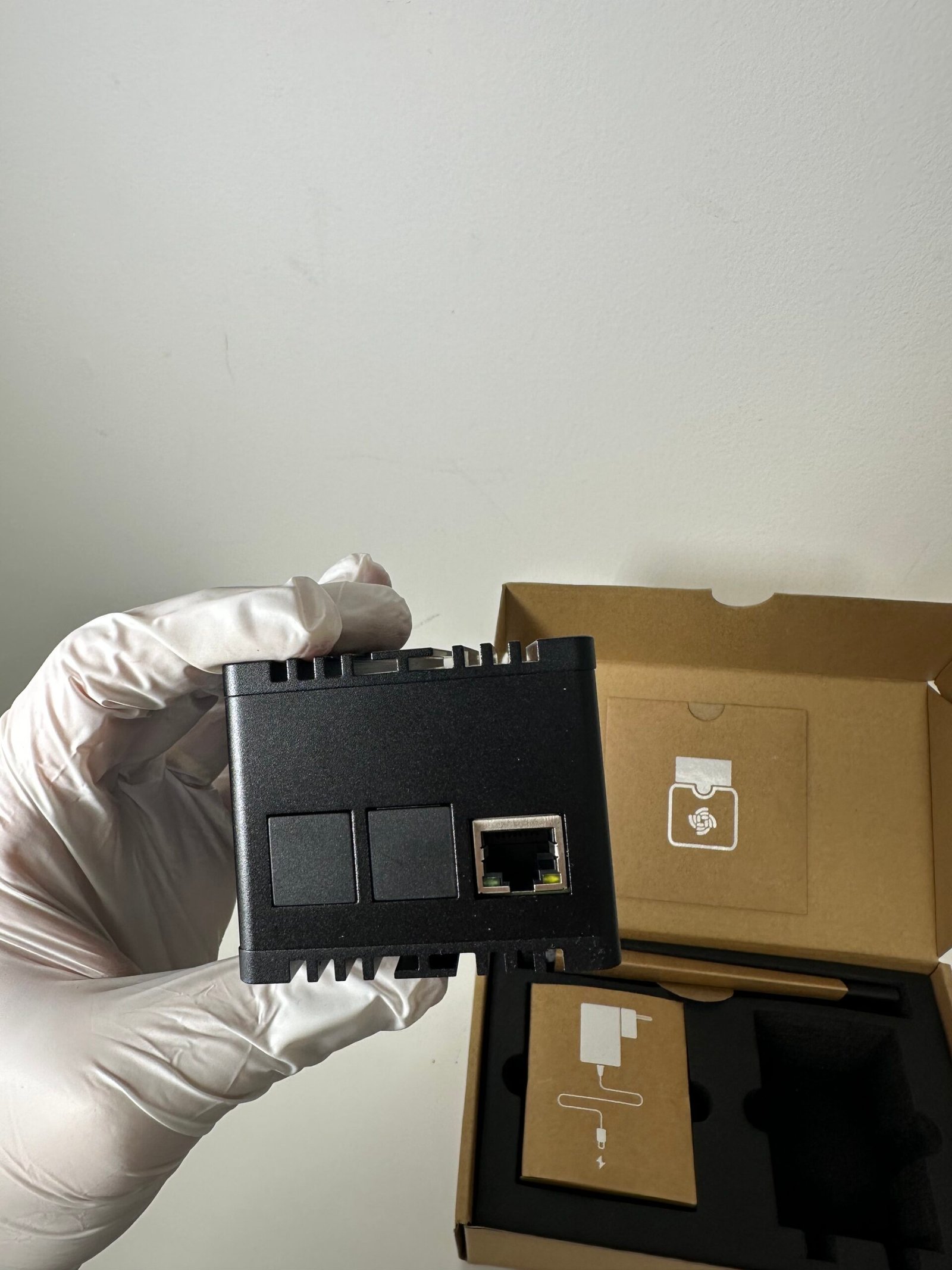 RAK Wireless Helium Hotspot HNT Miner v2 - Novo (na caixa) - Imagem 5