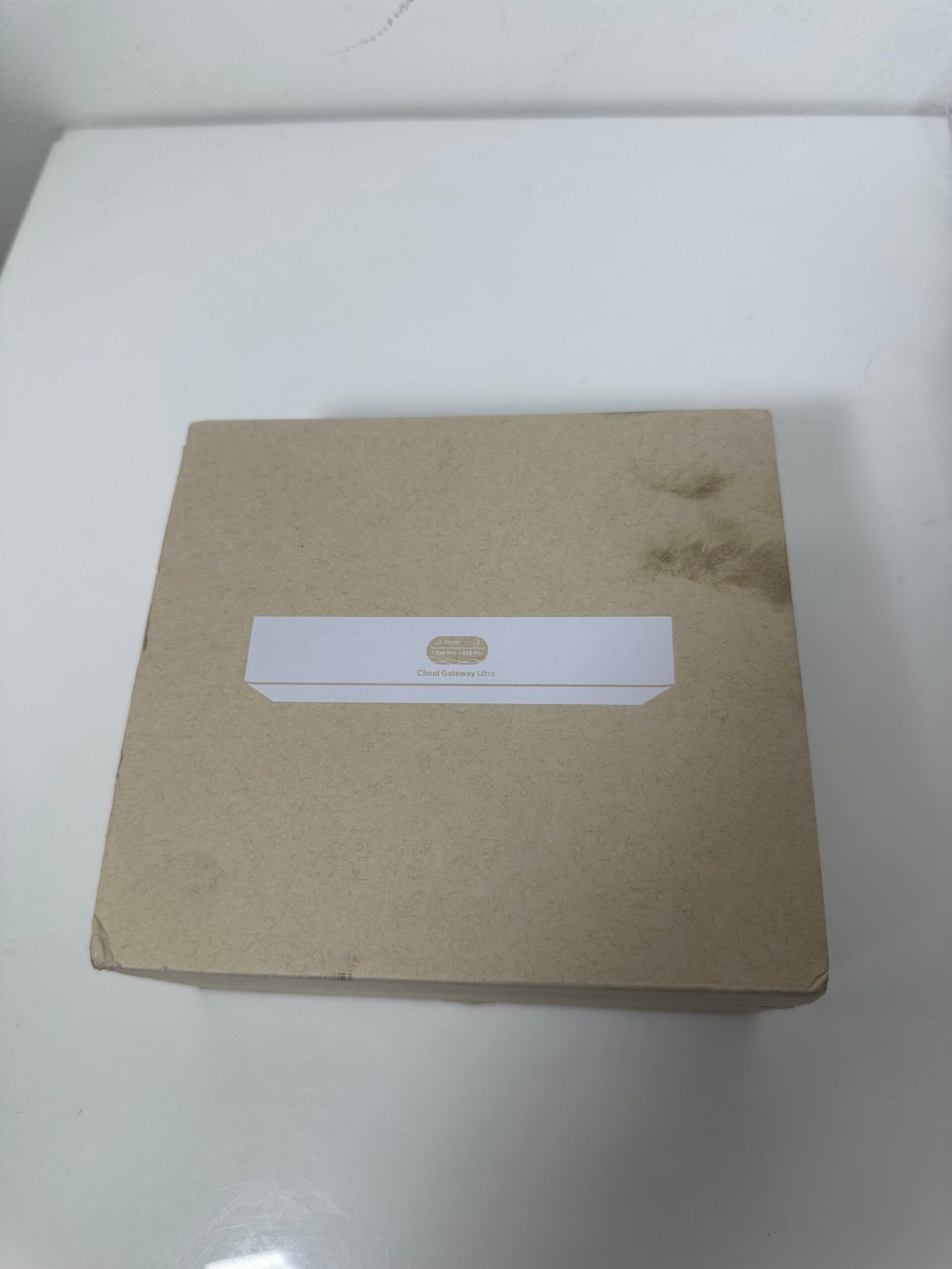 Ubiquiti Cloud Gateway Ultra (UCG-Ultra) - Novo (Lacrado)
