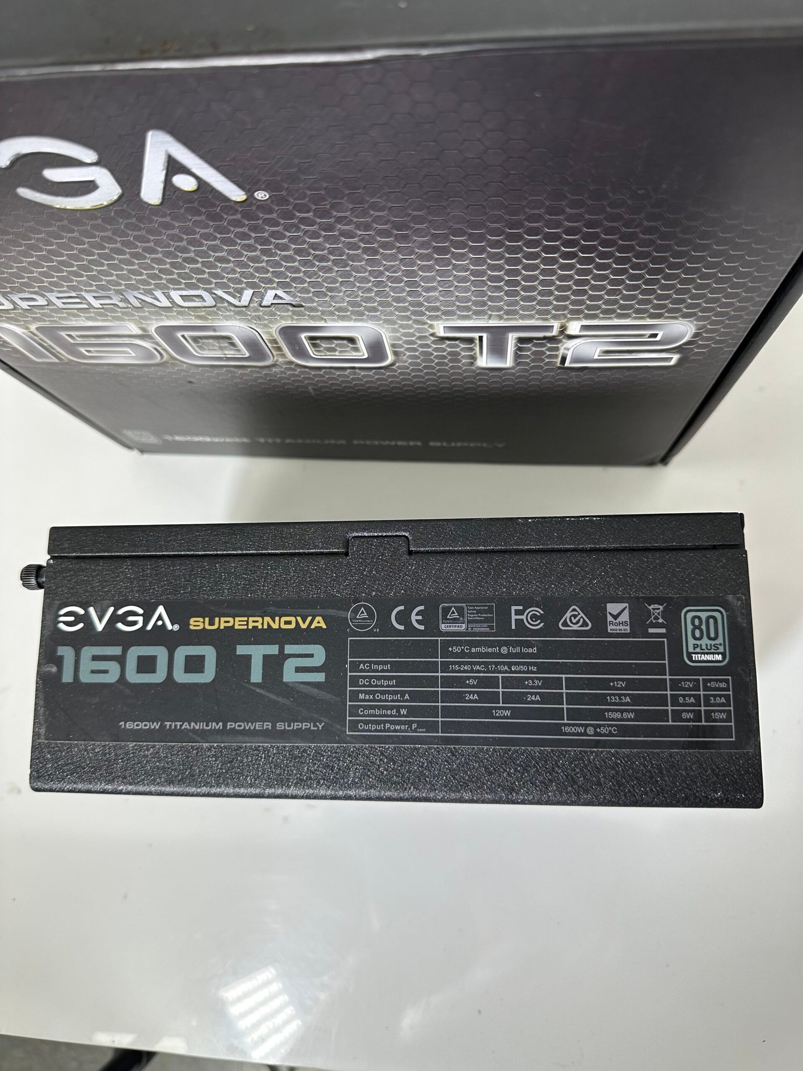 EVGA - Supernova 1600 T2 1600watt - Titanium Power Supply - Imagem 5