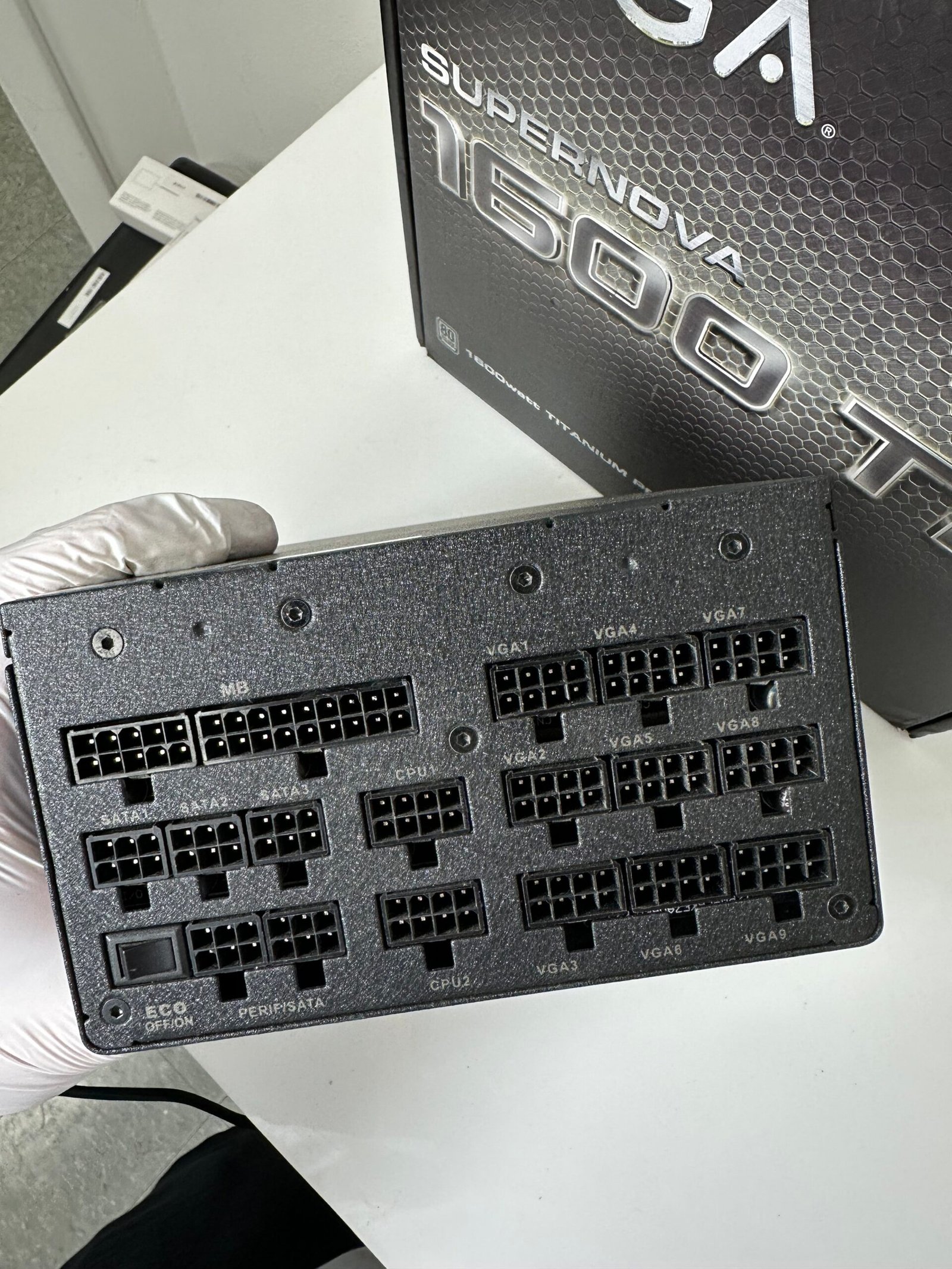 EVGA - Supernova 1600 T2 1600watt - Titanium Power Supply - Imagem 4