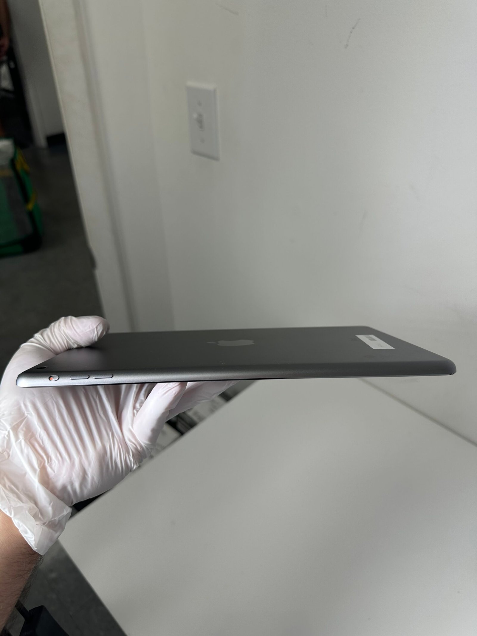 Apple iPad Air 32GB Silver - Condição: Ótima (A)* - Imagem 2