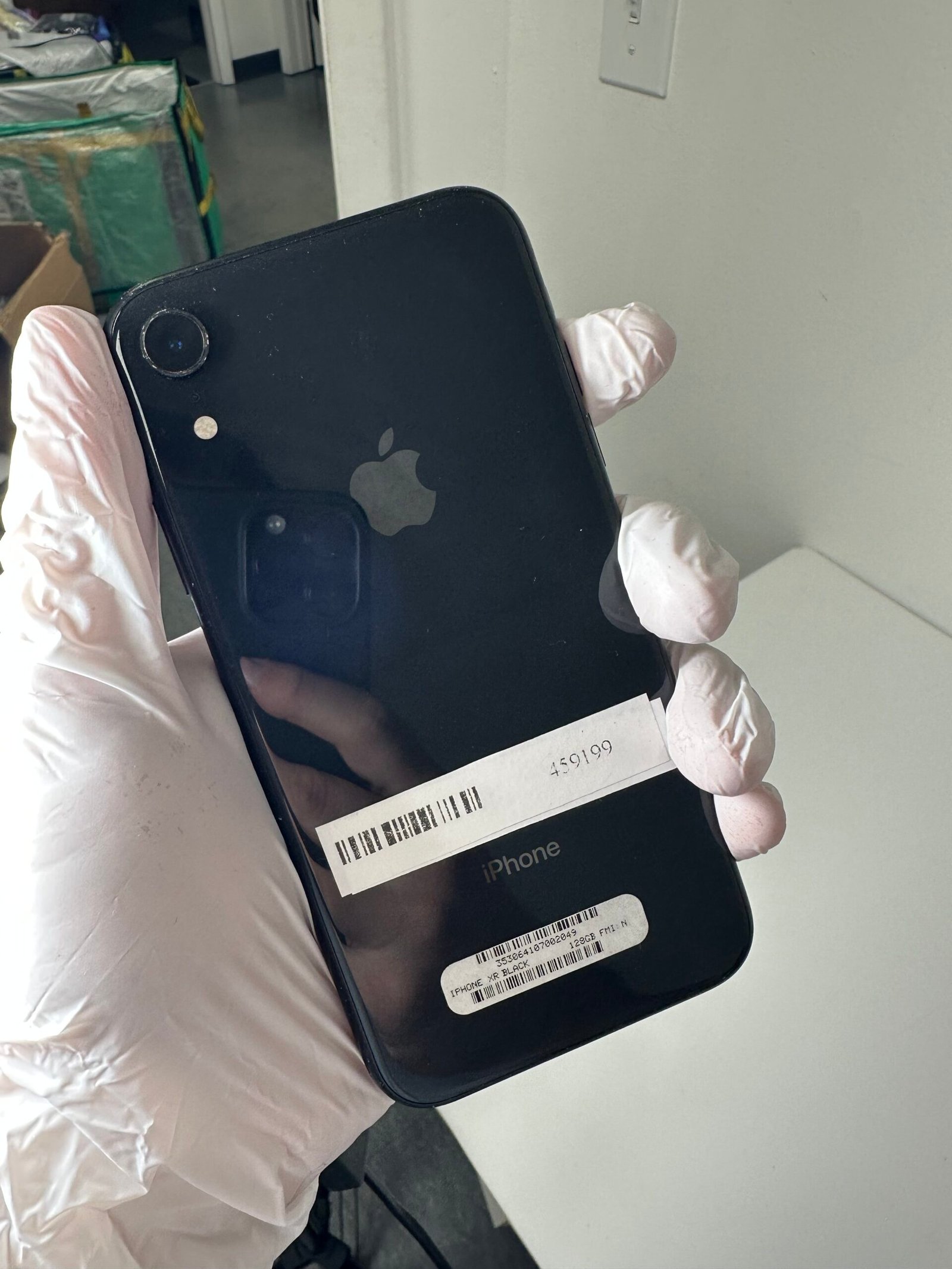 Iphone XR 128Gb Preto - Condição: Boa (B+) - Imagem 4