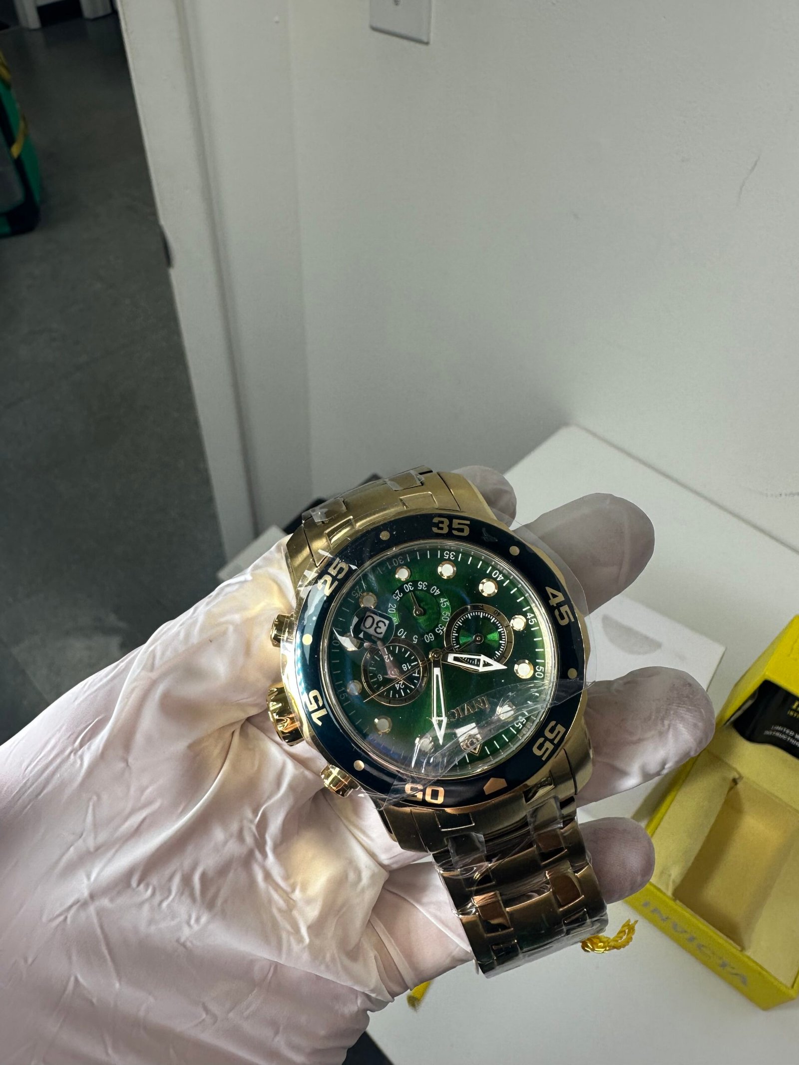Invicta Pro Diver SCUBA Model (0075) - Men's Watch - 48mm, Gold - Novo (na caixa) - Imagem 4