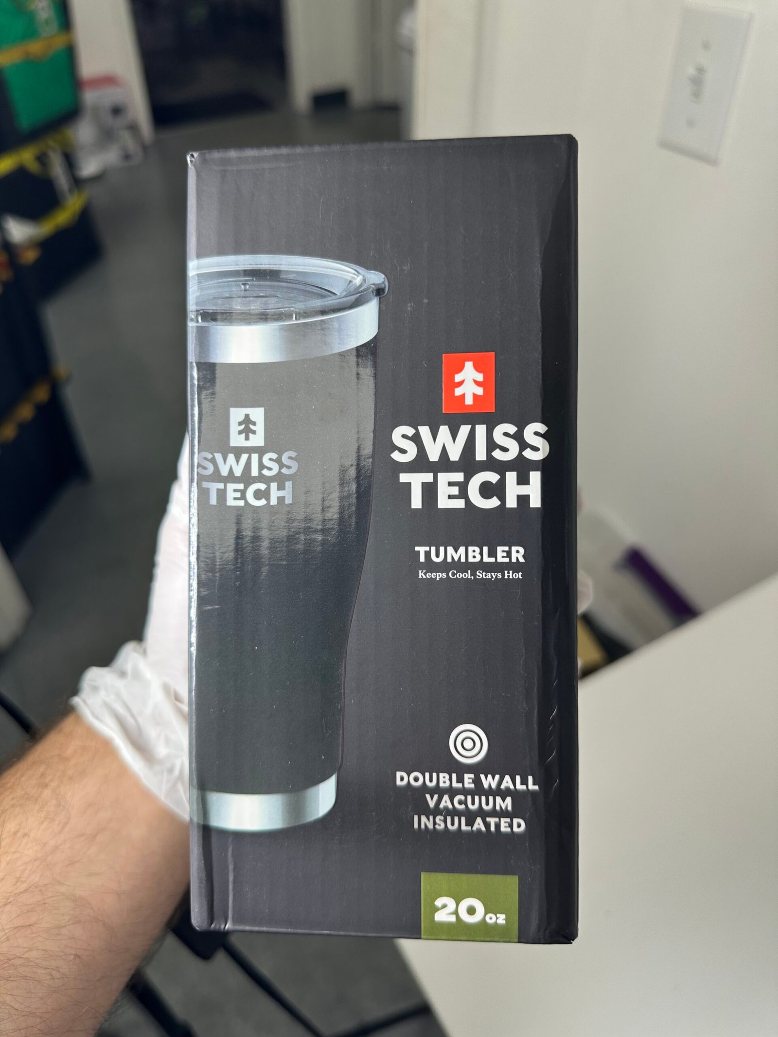 SwissTech - Tubler 20oz Double Wall Vacuum Insulated - Black - Produto Novo (lacrado) - Imagem 4