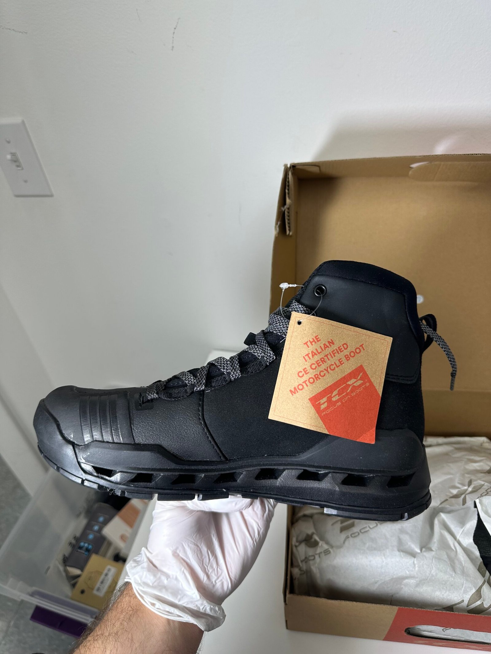 TCX - Tenis Climatrek Surround Gore Tex - Preto e Cinza - Tamanho 8US - Produto Novo (Na caixa) - Imagem 3