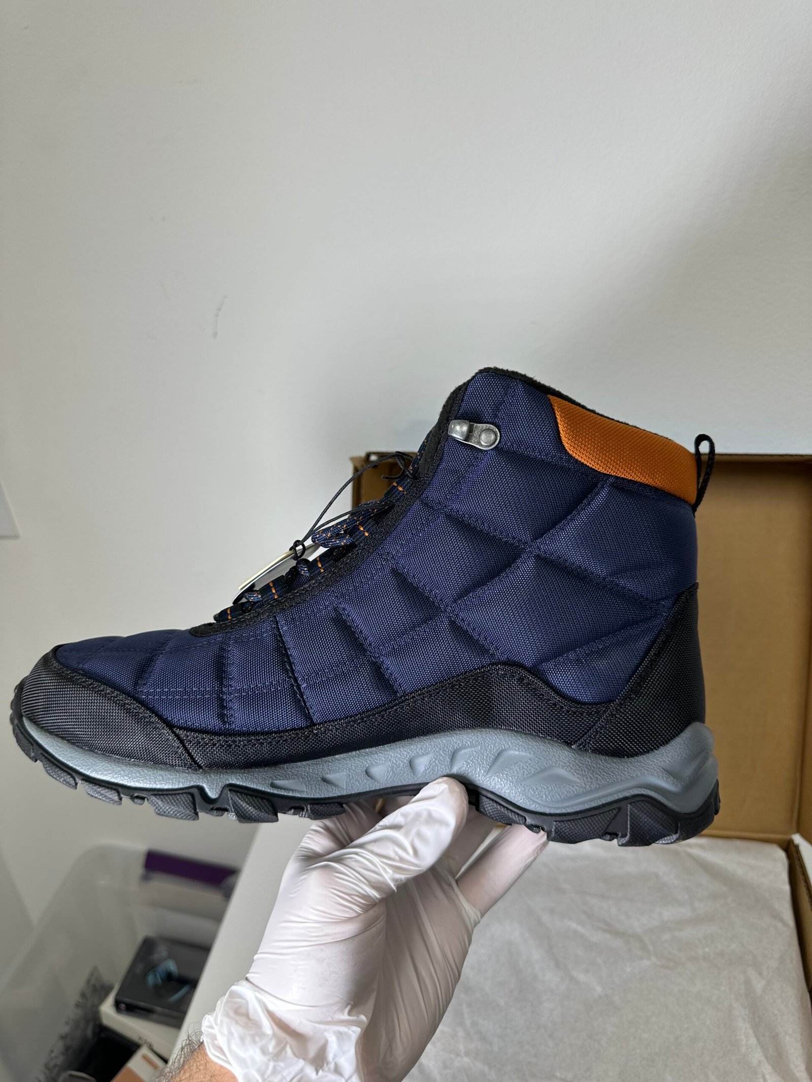 Columbia - FireCamp Boot 200g Insulation Men`s - Tamanho 10.5US - Produto Novo (Na Caixa) - Imagem 4