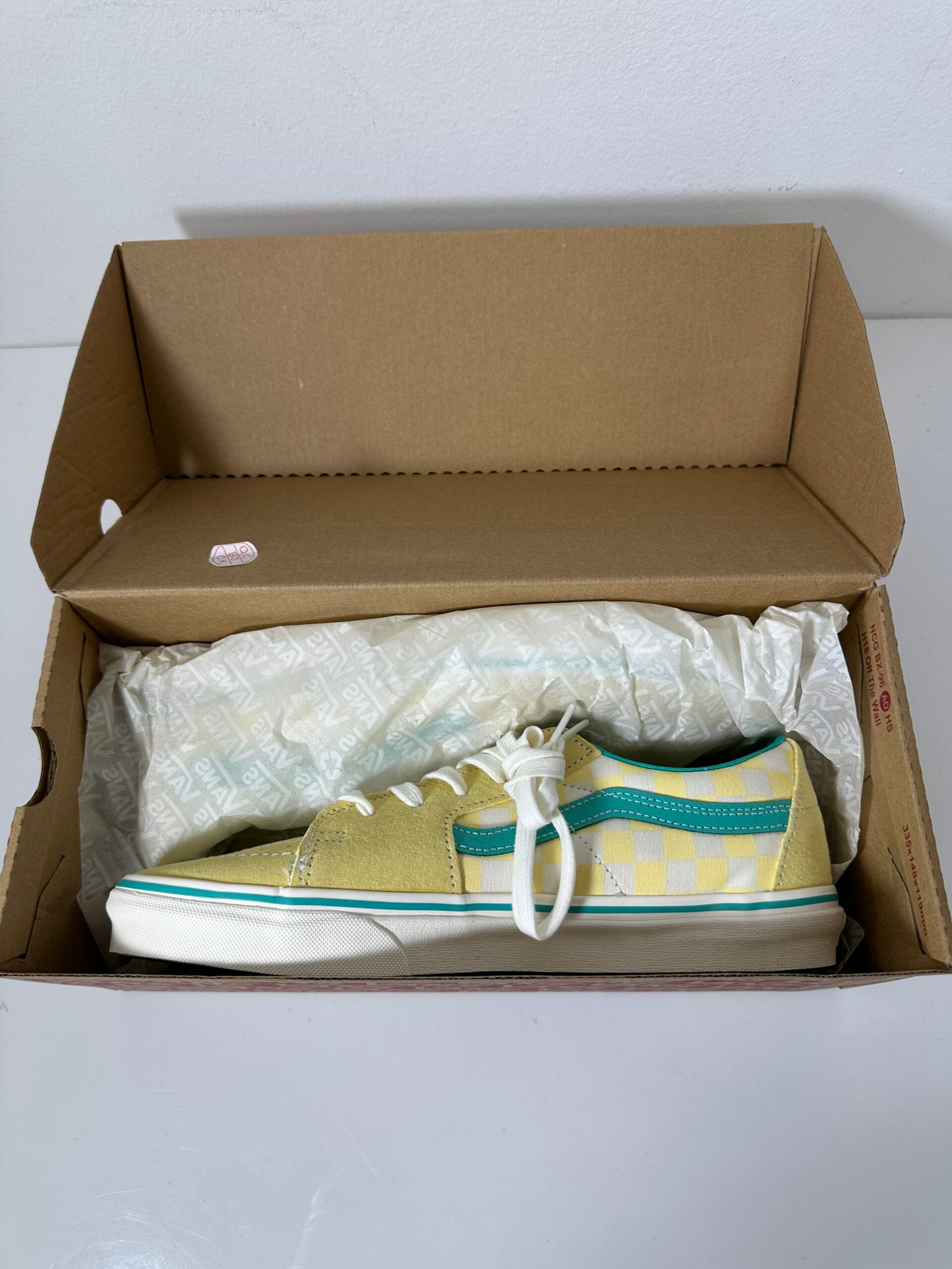 Vans - Tenis Sk8-Low Unisex - Tamanho Masculino 9.5US e Feminino 11US - Produto Novo (Na caixa)
