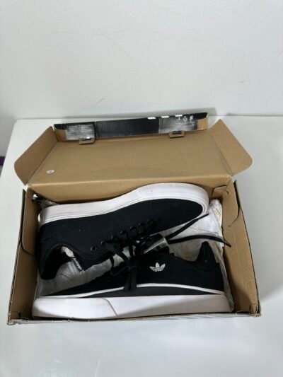 Adidas - Tenis Sabalo - Tamanho 8,5US - Cor Preto - Produto Novo (Na caixa)