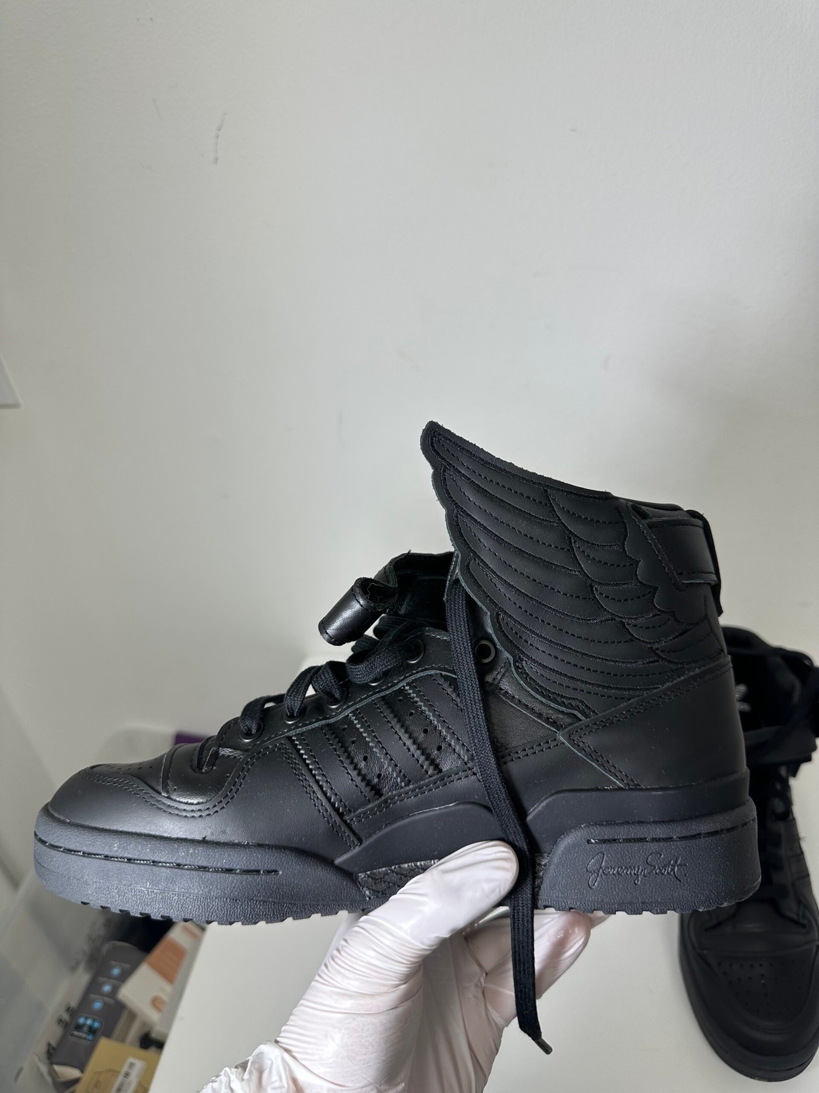 Adidas - Tenis Jeremy Scott x adidas Wings 4.0 I 'Core Black' - Tamanho 8,5US - Produto Novo (No box) - Imagem 4