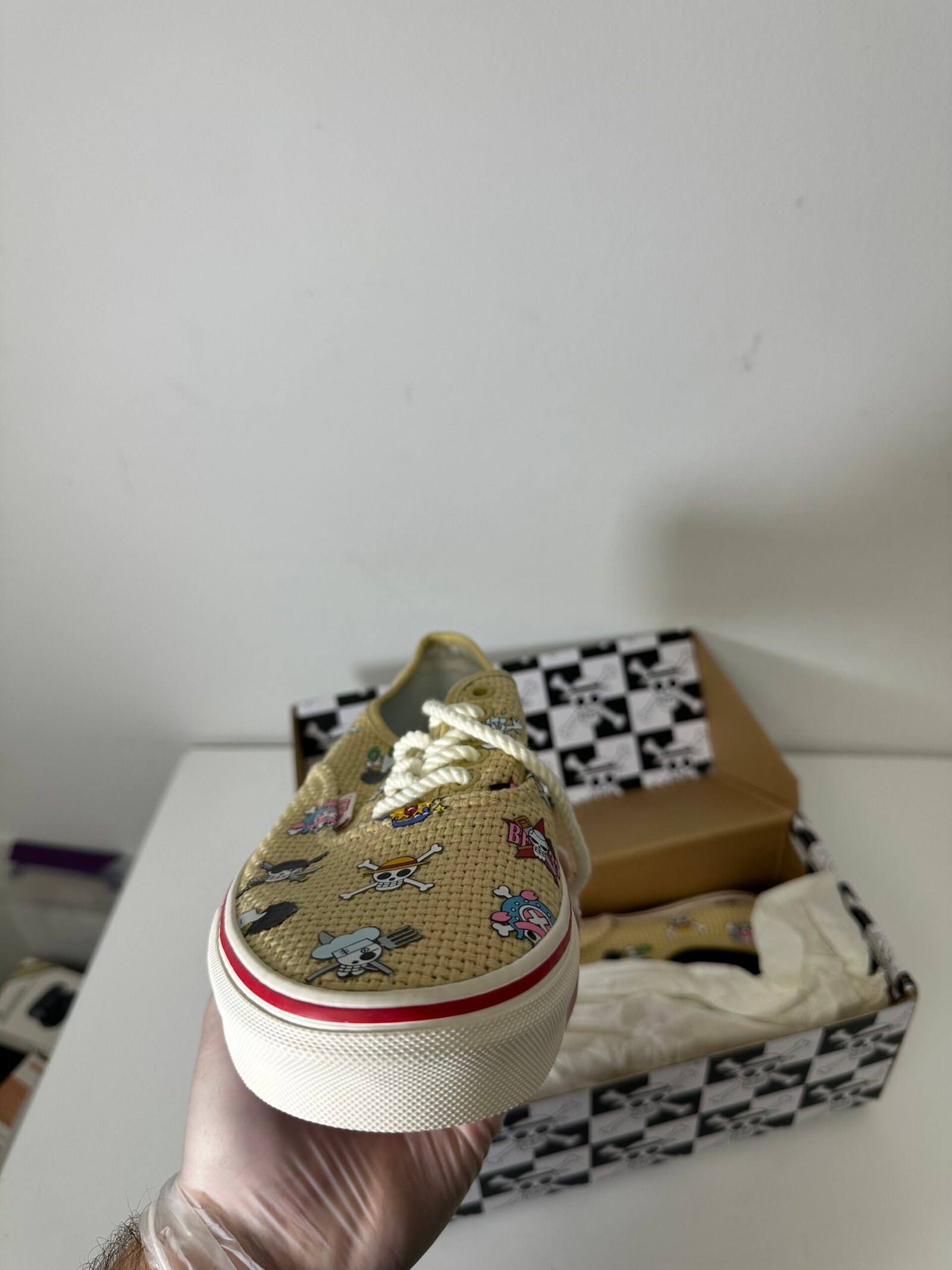 Vans - Tenis Ediçao especial One Piece - Straw Hat Crew - Tamanho Masculino 9US e Feminino 10.5US - Imagem 4