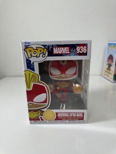 Funko POP! Marvel - GingerBread Captain Marvel (936) - Produto na Caixa Original